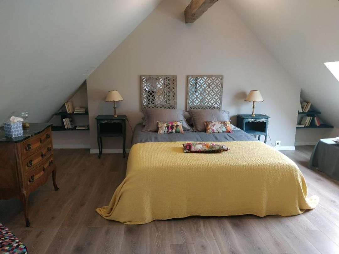 Standard Double Suite