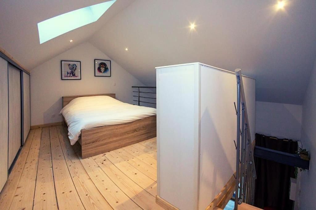 One-Bedroom Apartment with Terrace