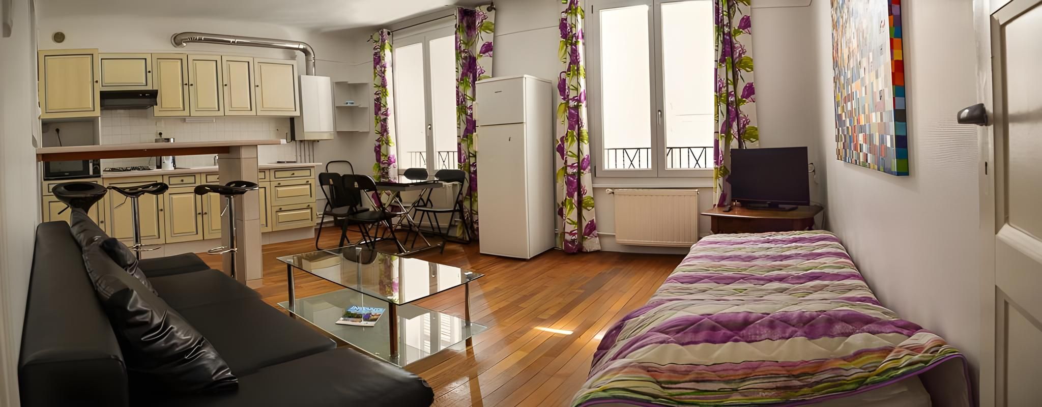 Appartement-SDB privée avec baignoire-Bleuet