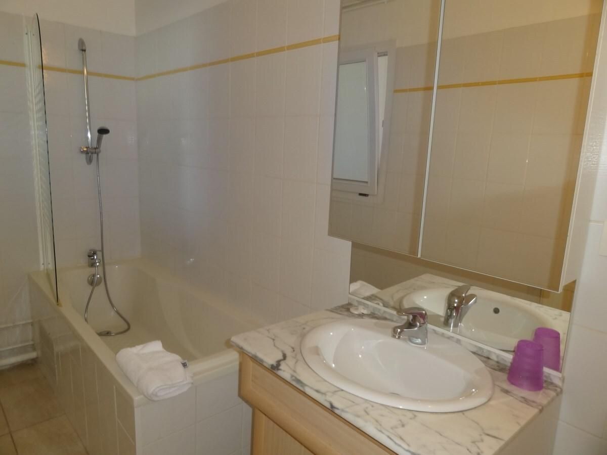 Appartement-SDB privée avec baignoire-Bleuet