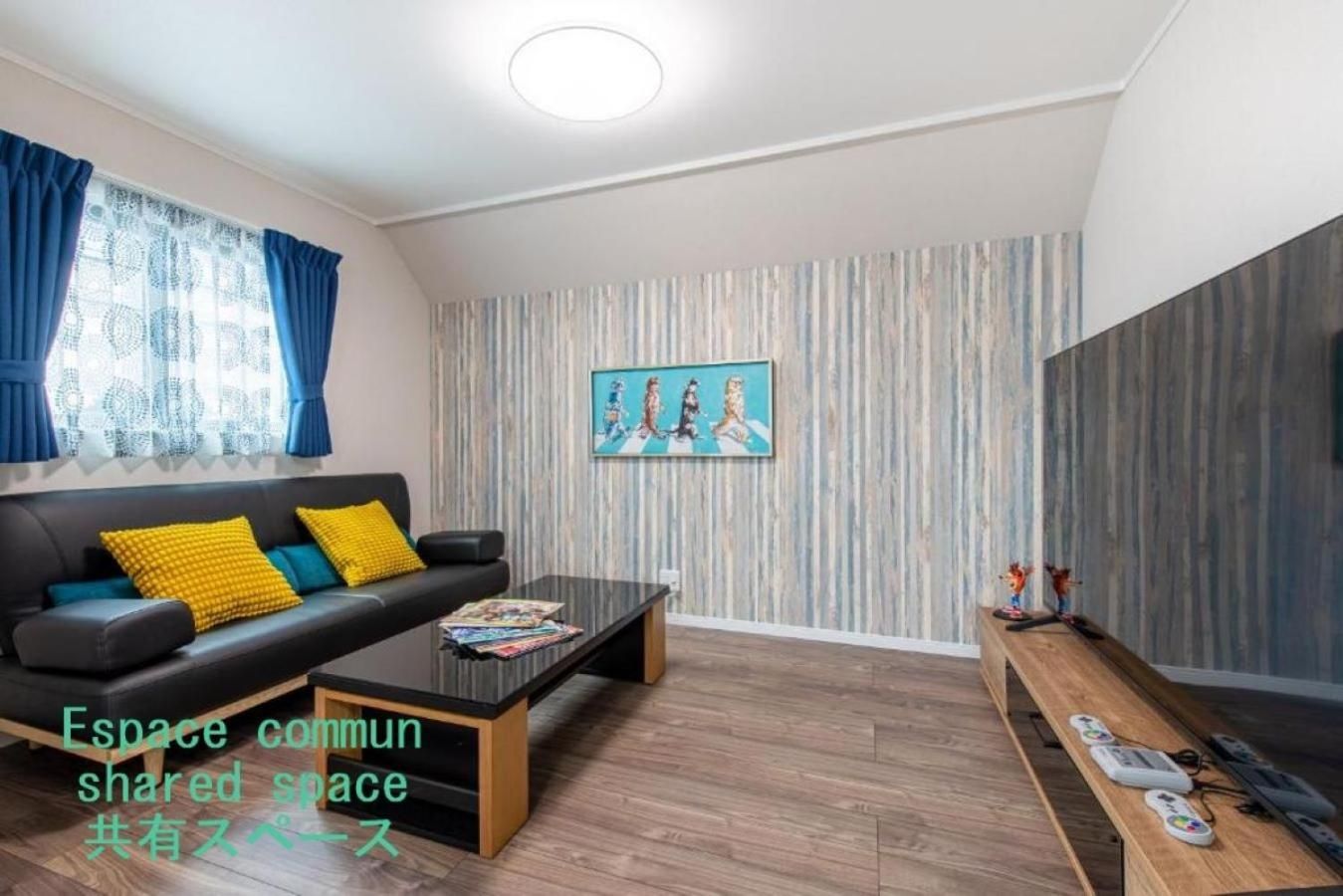 Twin Room with Shared Bathroom