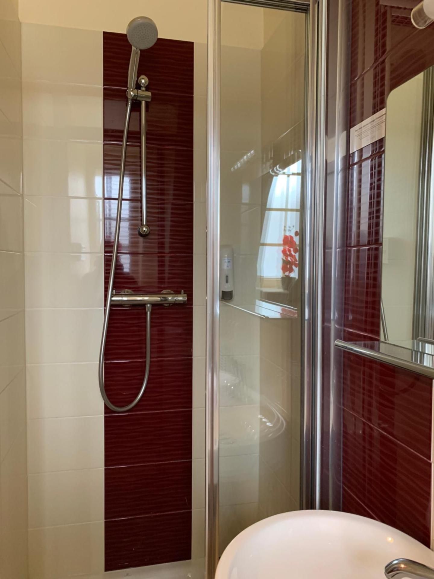 Double or Twin Room with Private Bathroom