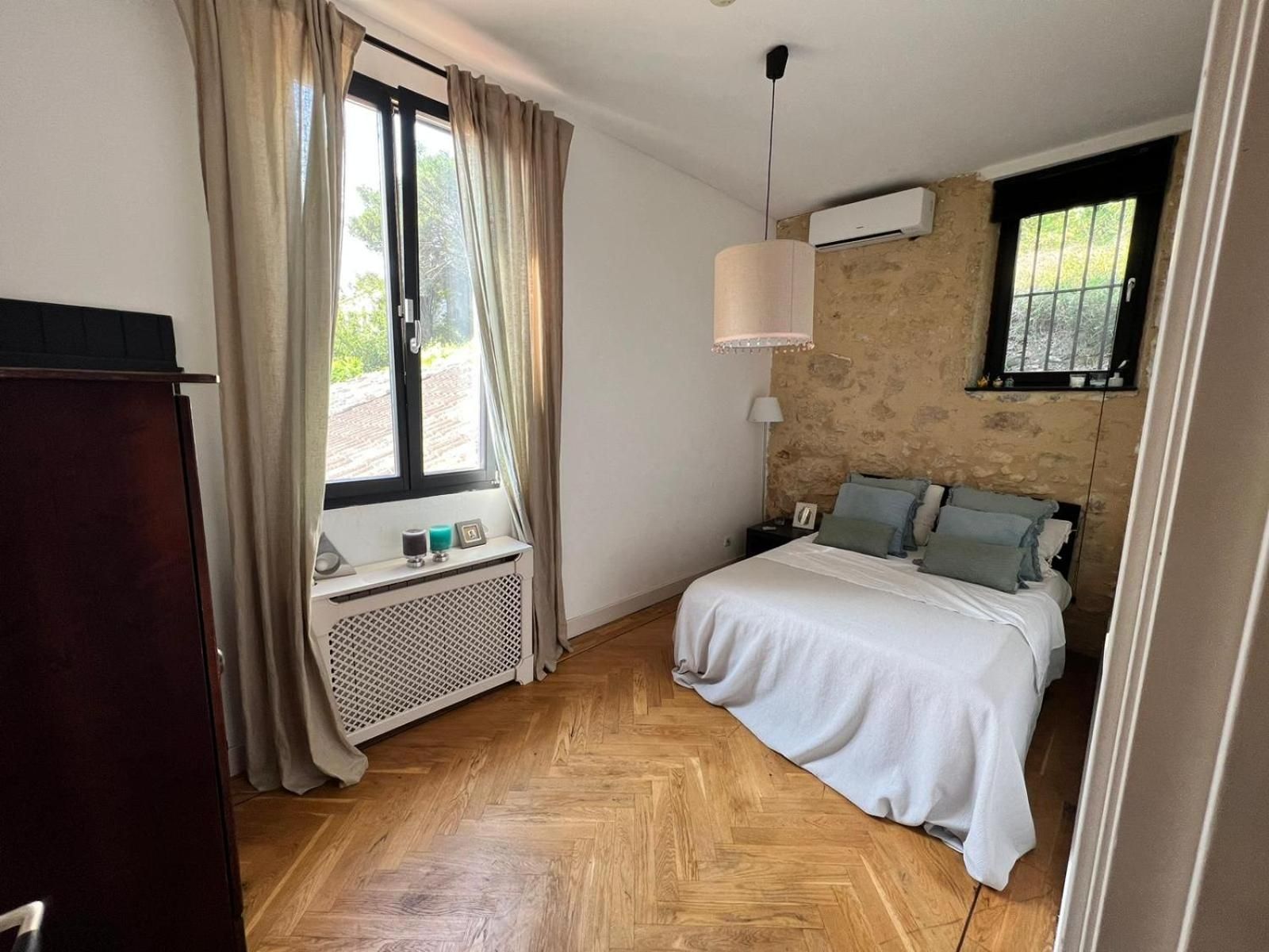 One-Bedroom Villa