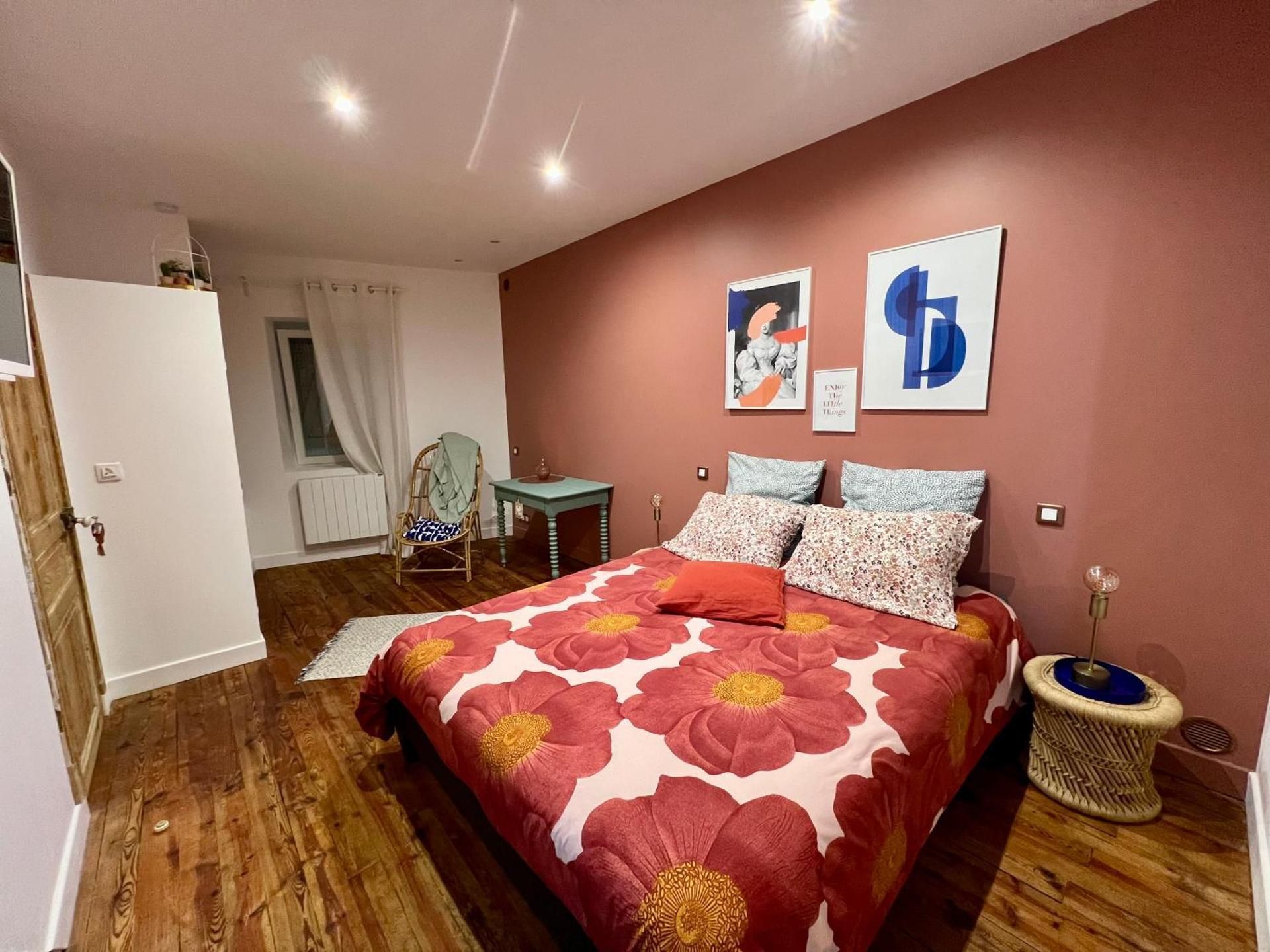 Double Room with Private Bathroom