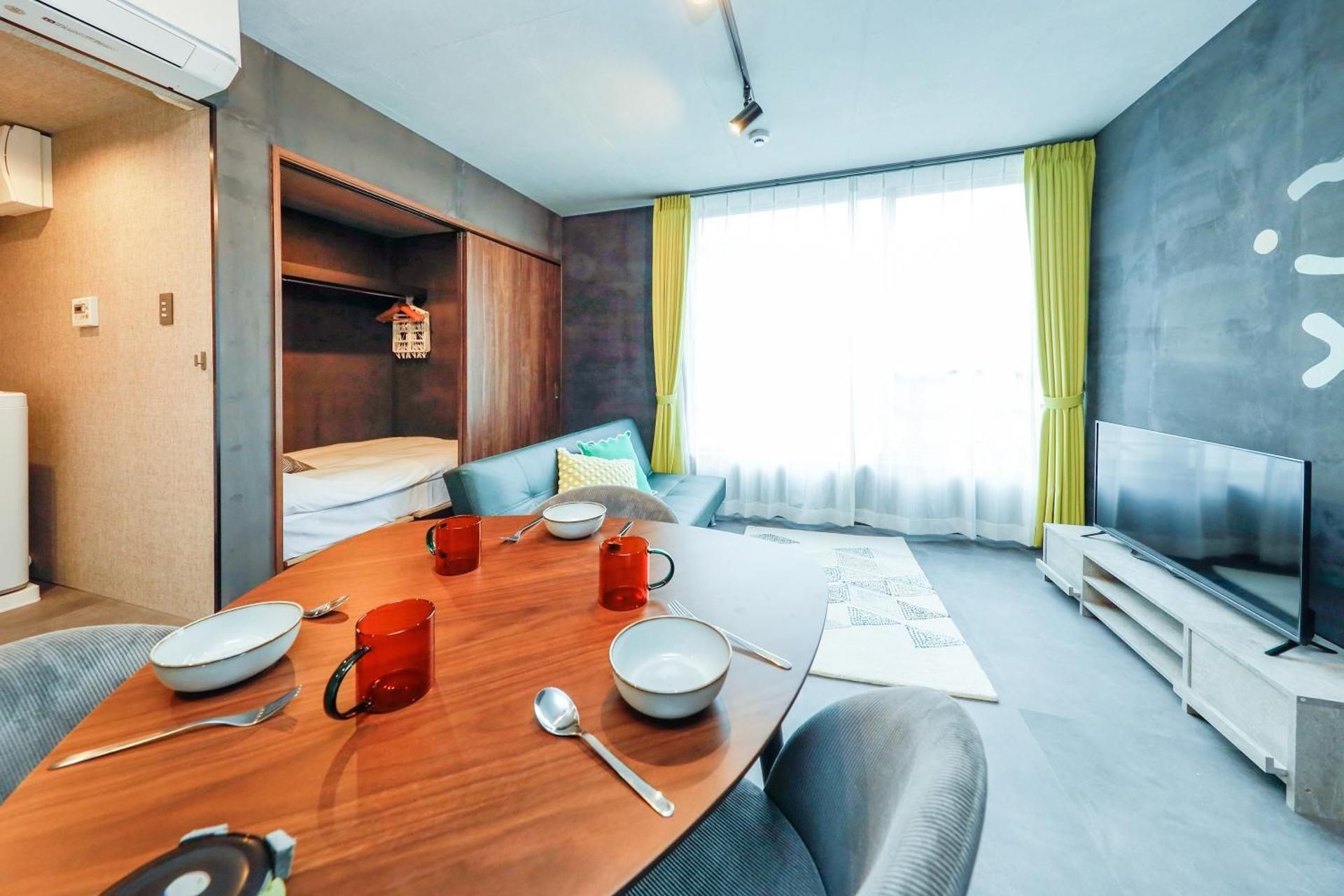 One-Bedroom Apartment