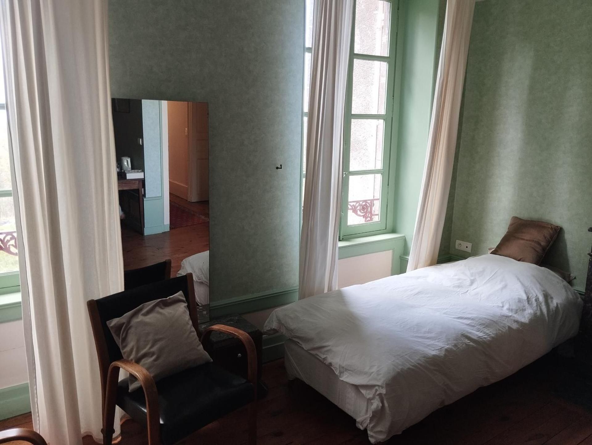Triple Room with View