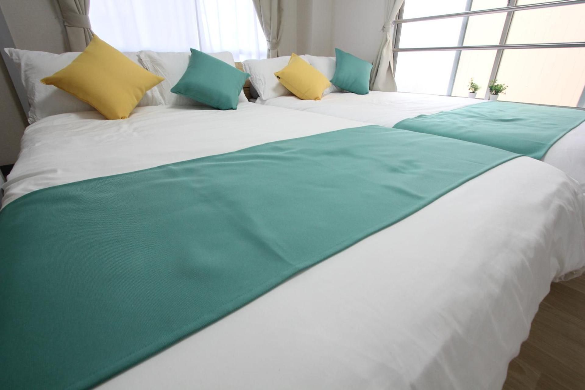 Economy Triple Room