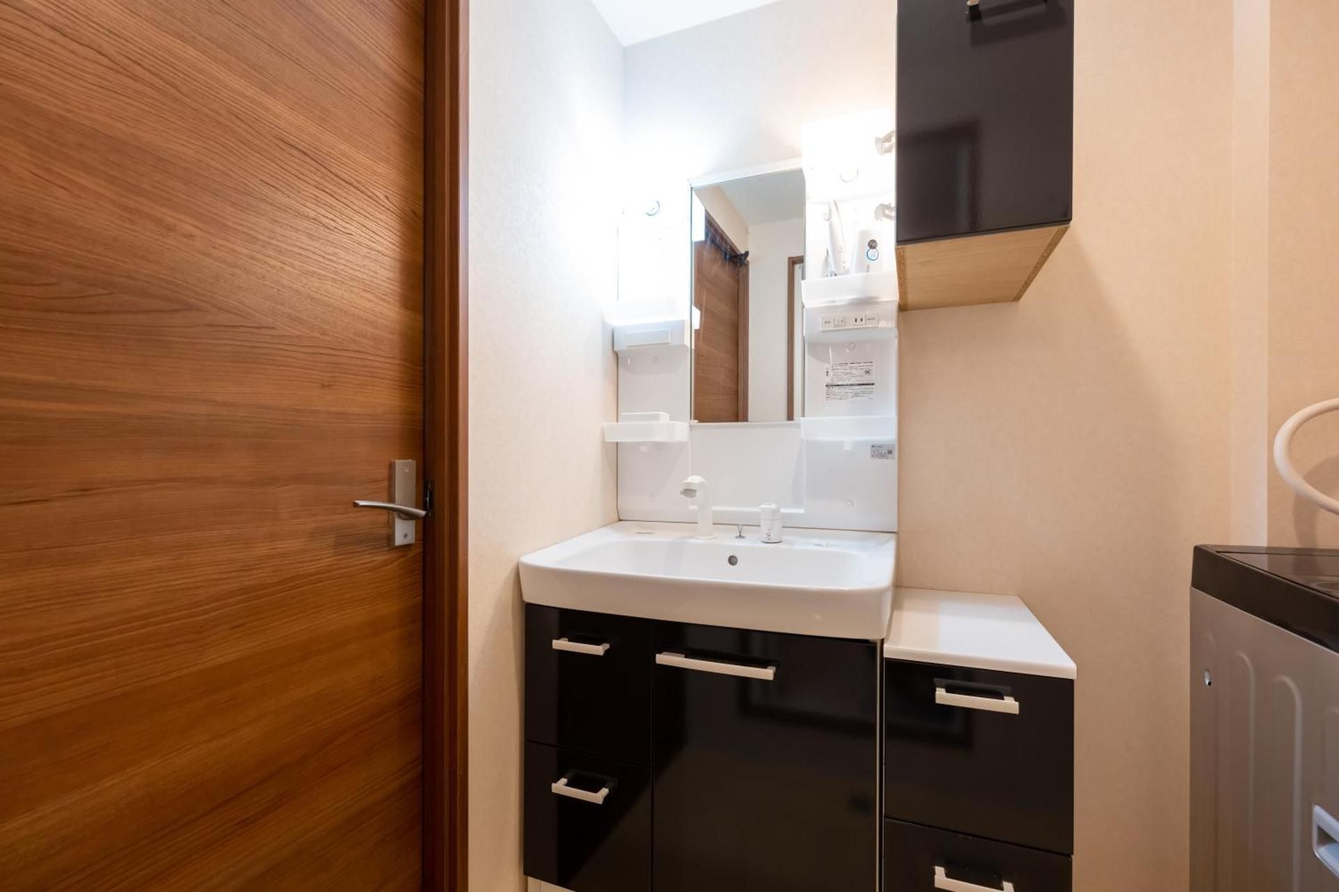 LUANAHOTEL IN SINNAKANO One-Bedroom Apartment 2