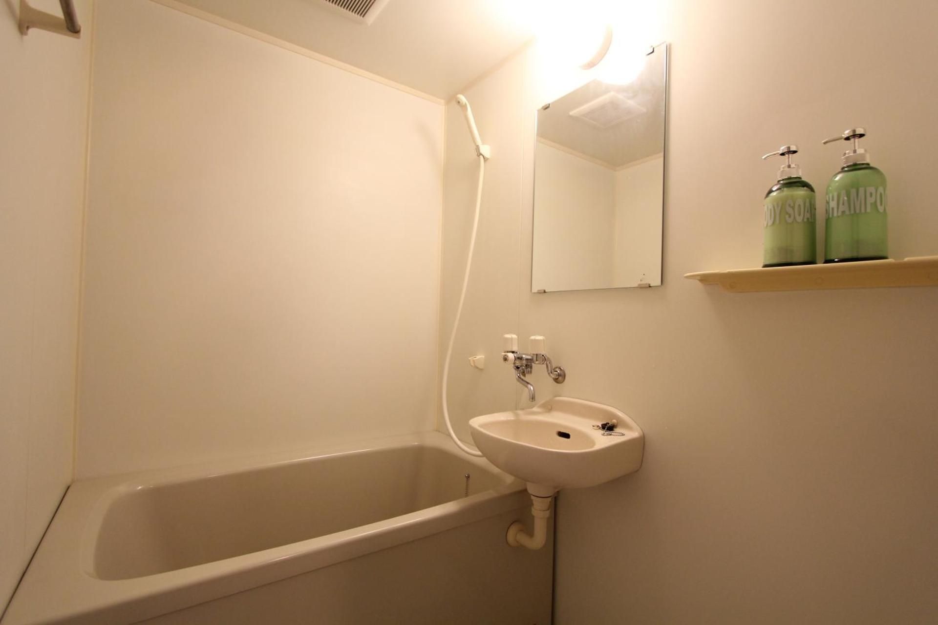 LUANAHOTEL IN SINNAKANO Family Room 2