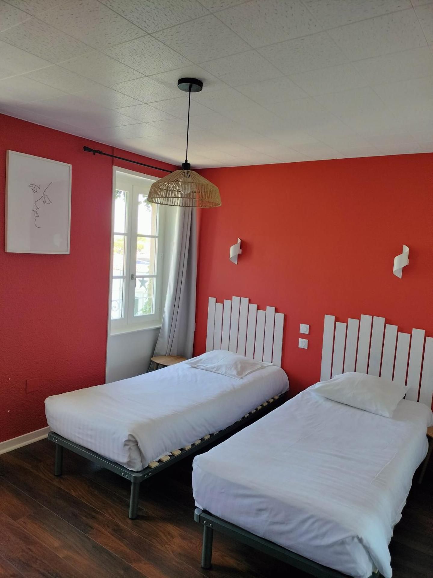 Standard Twin Room