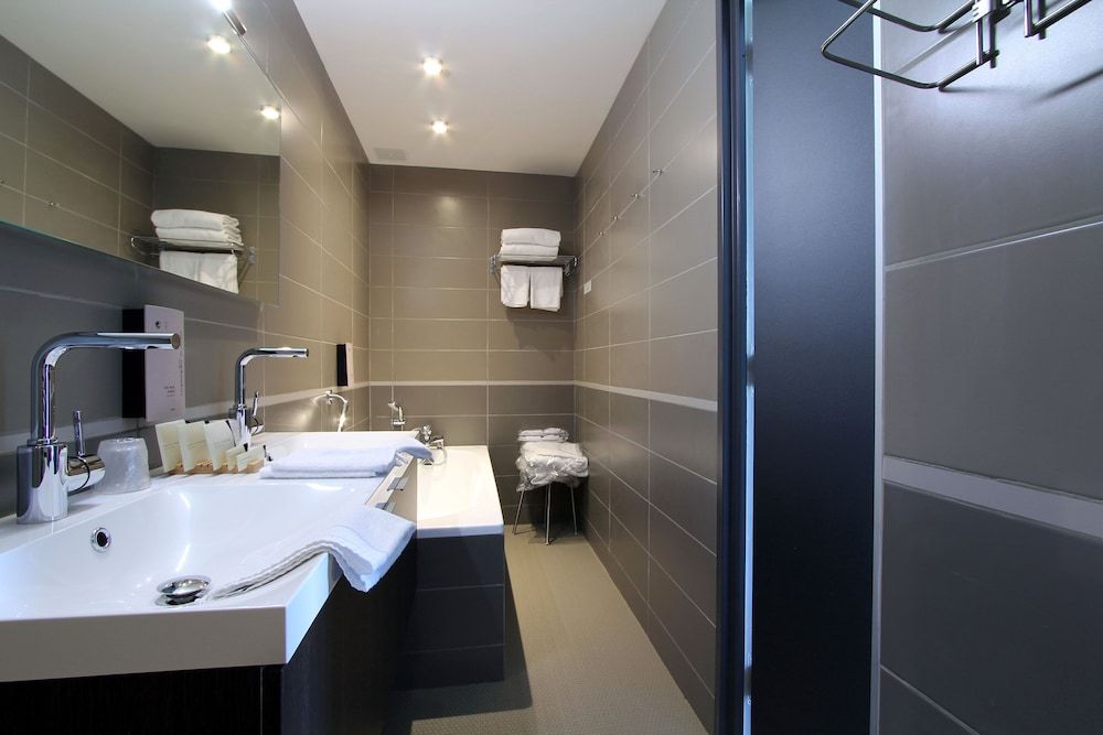 Suite (King Size)