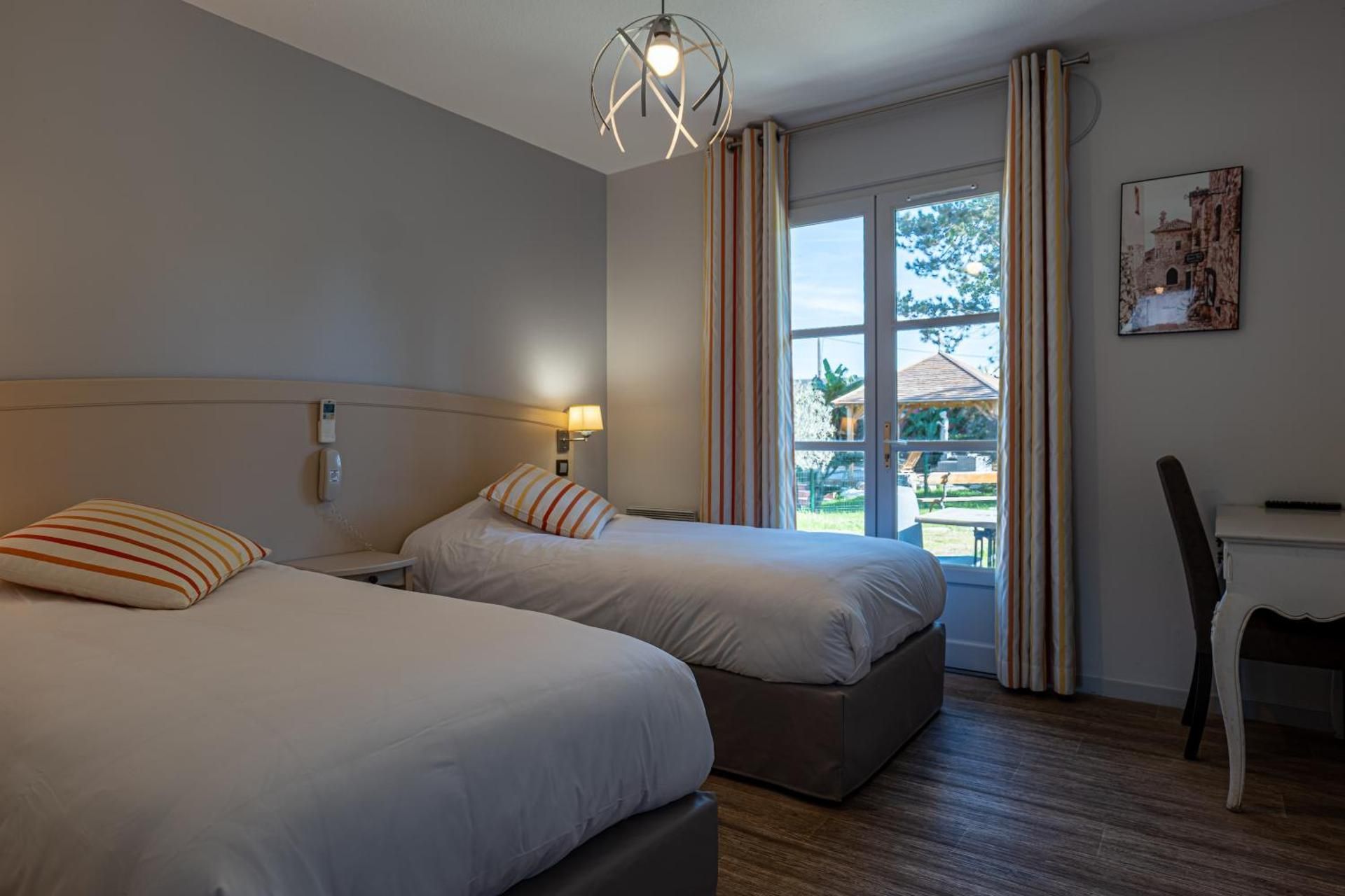 Twin Room with Pool View