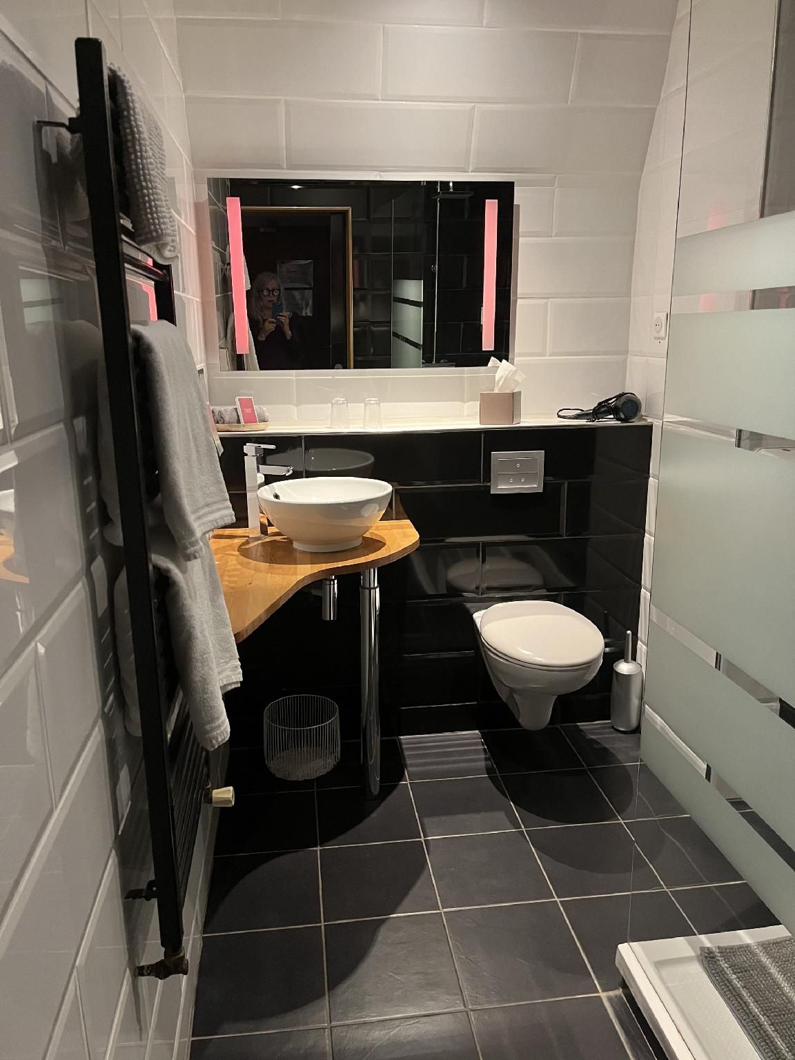 Chambre 11-Double-Confort-Douche