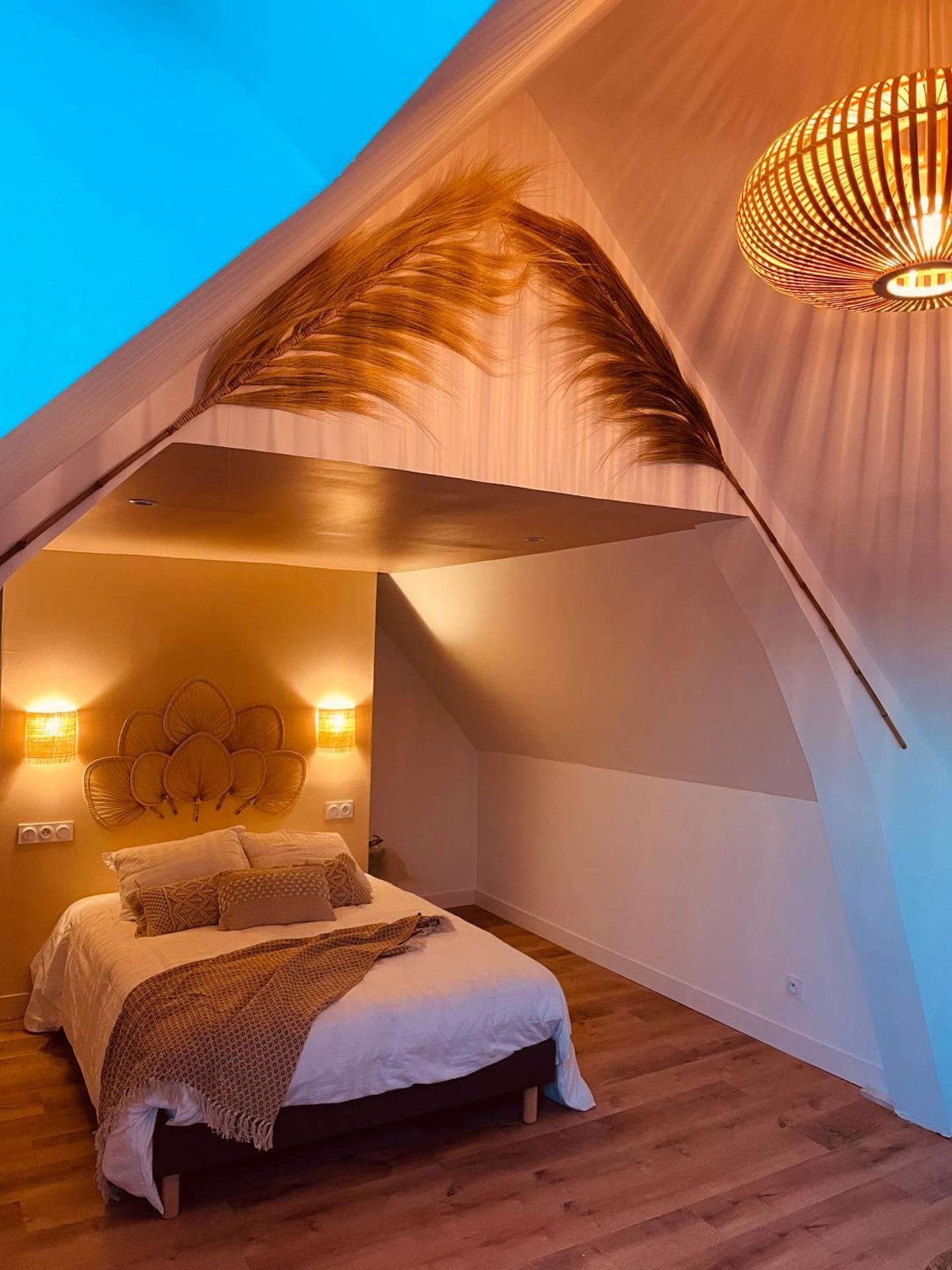 Double Room with Private Bathroom
