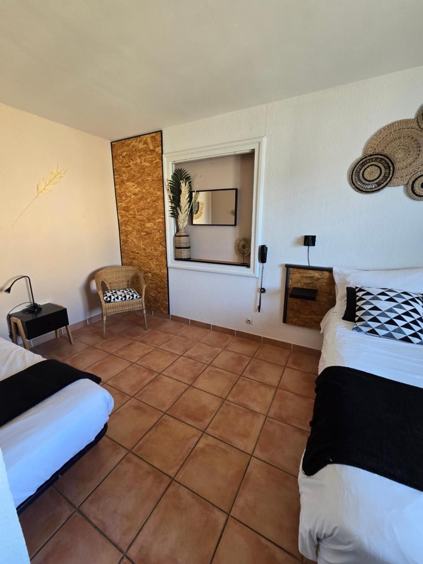Standard Double Room with Square View