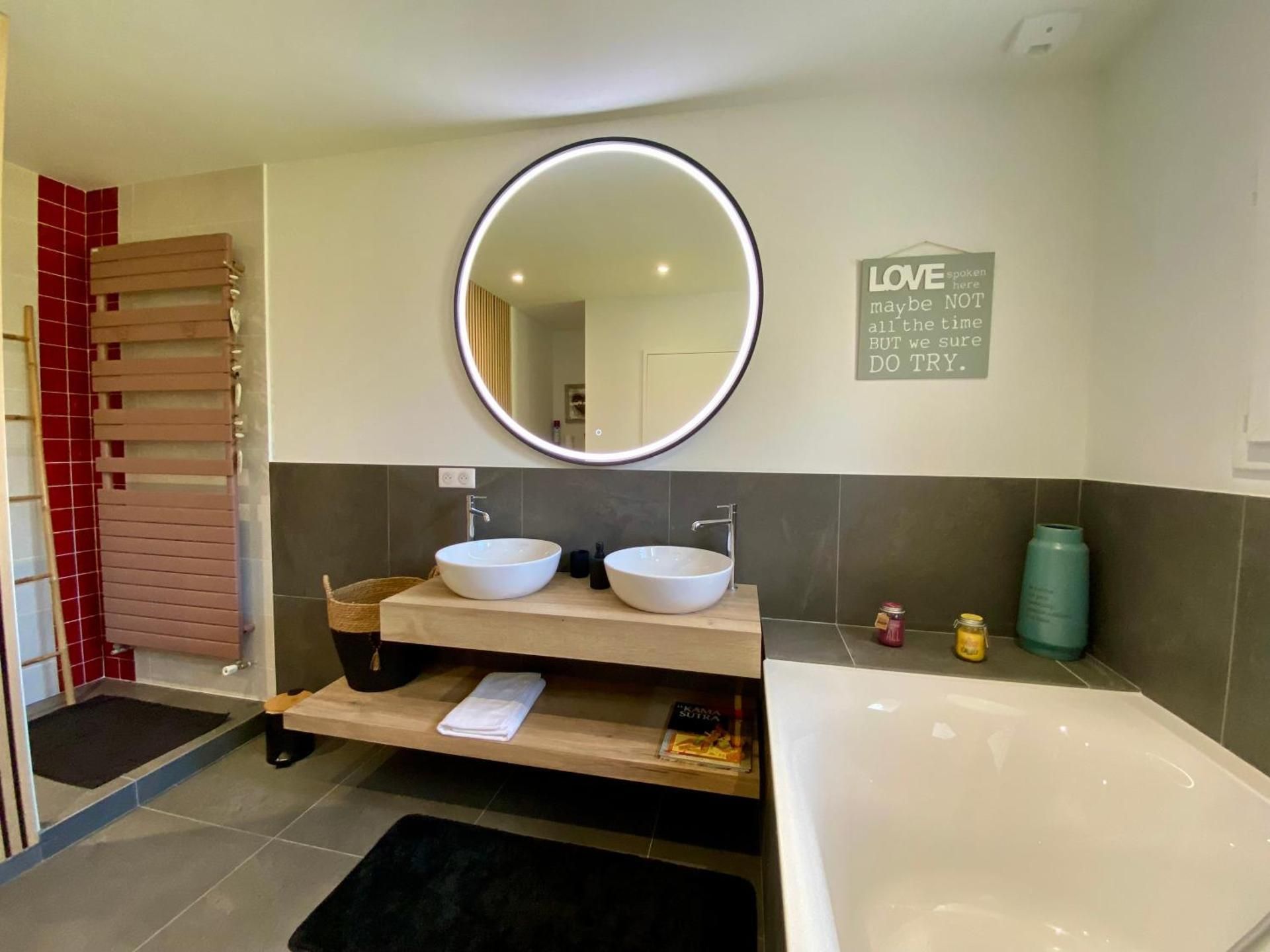 Deluxe Double Room with Bath