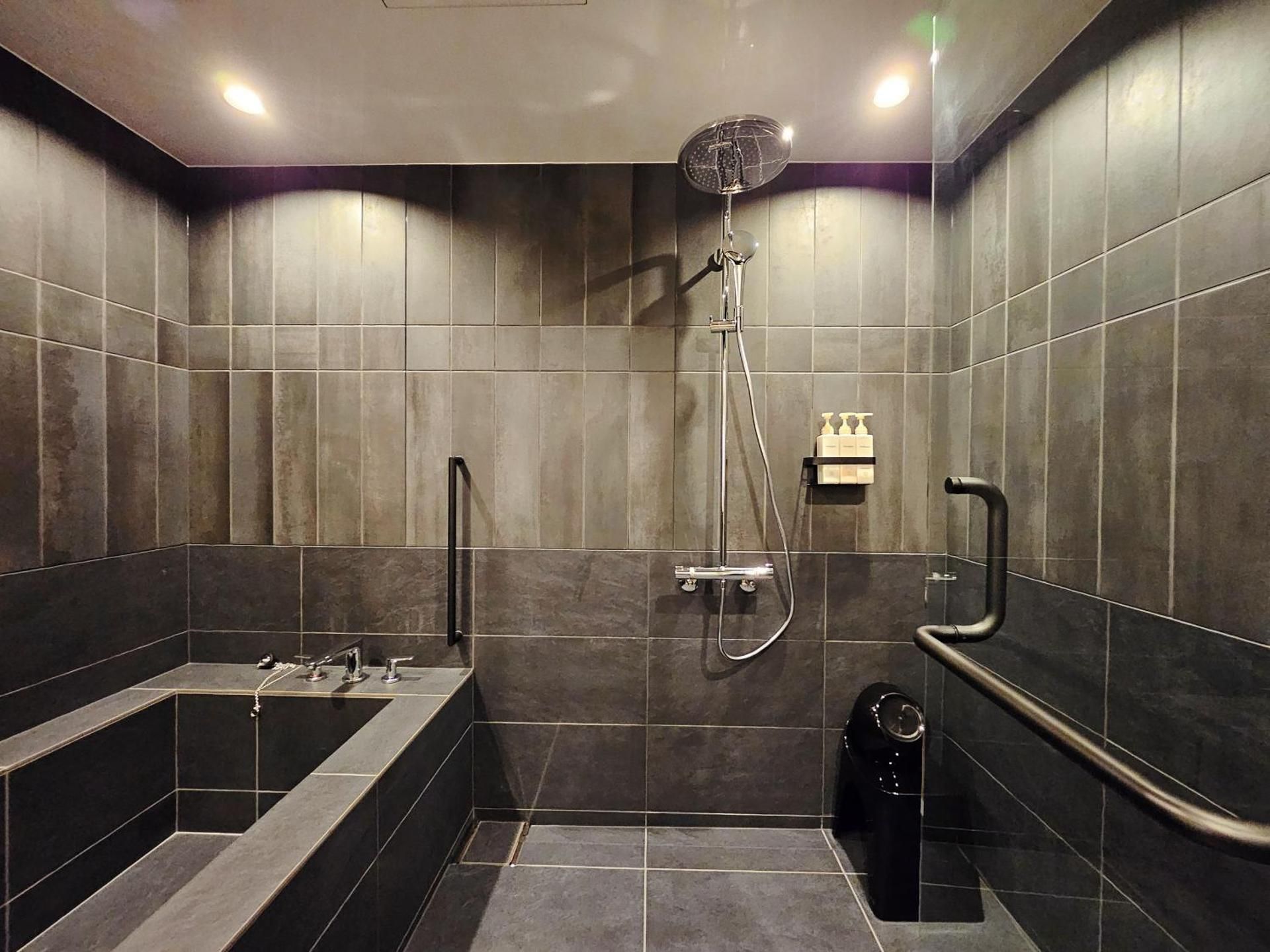 Deluxe Junior Suite