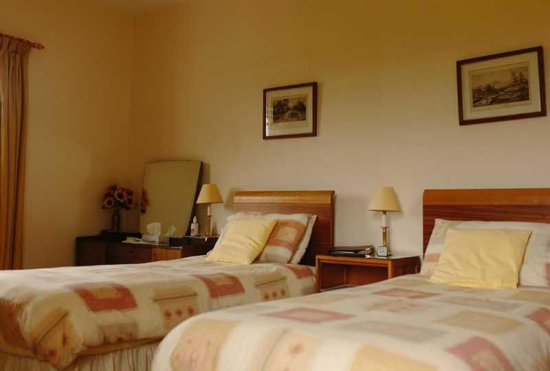 Double or Twin Room with Shower