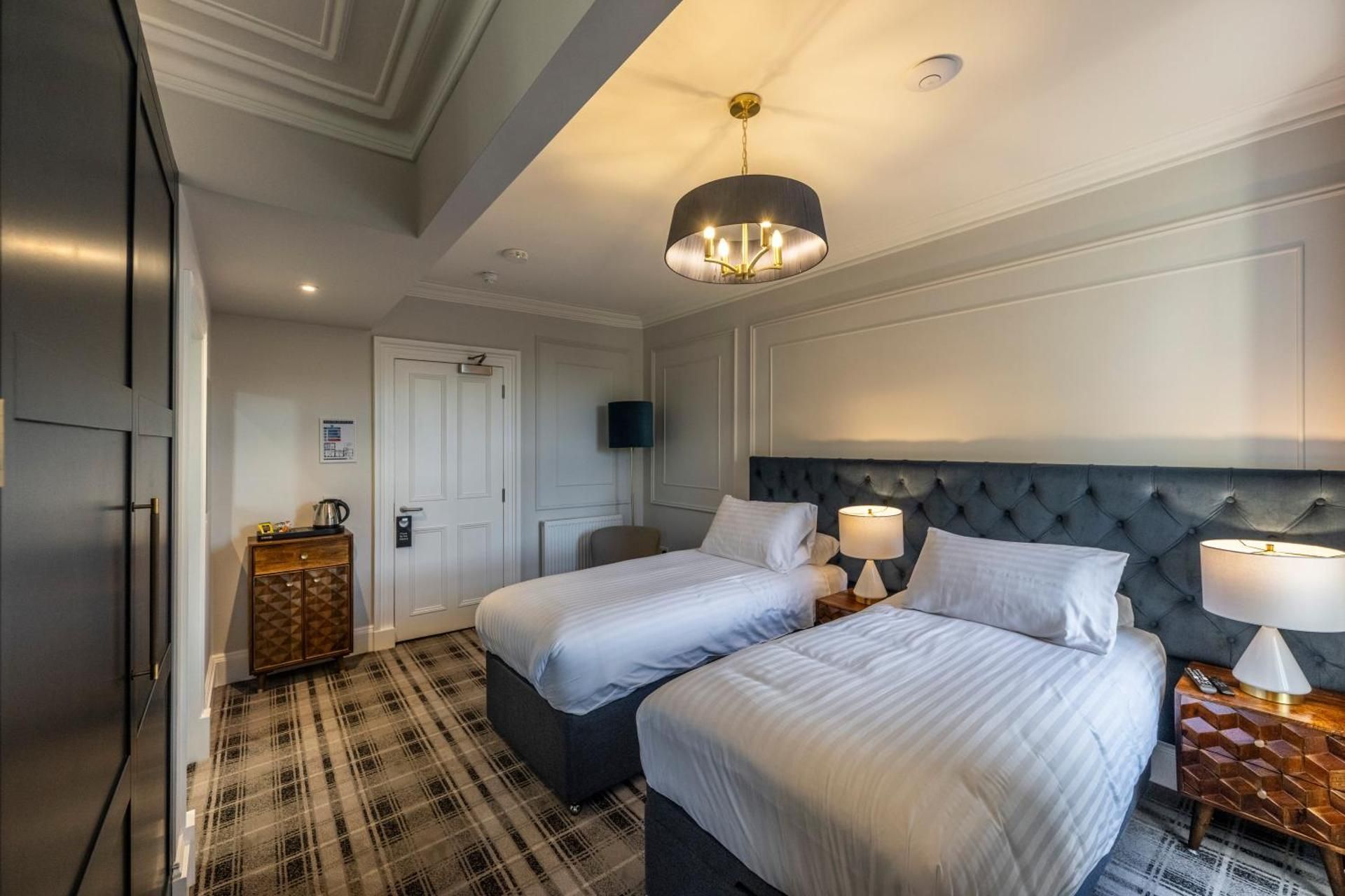 Udny Arms Hotel Twin Room