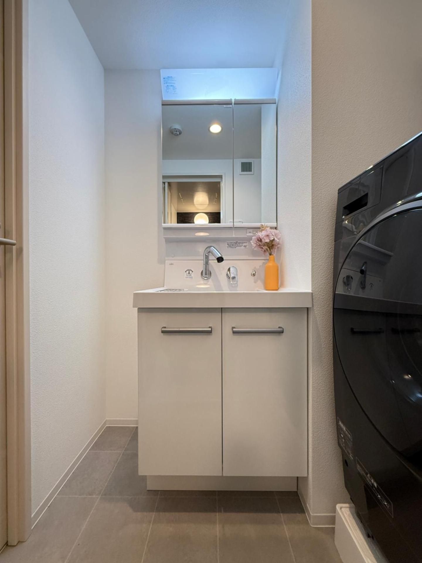 One-Bedroom Standard Apartment