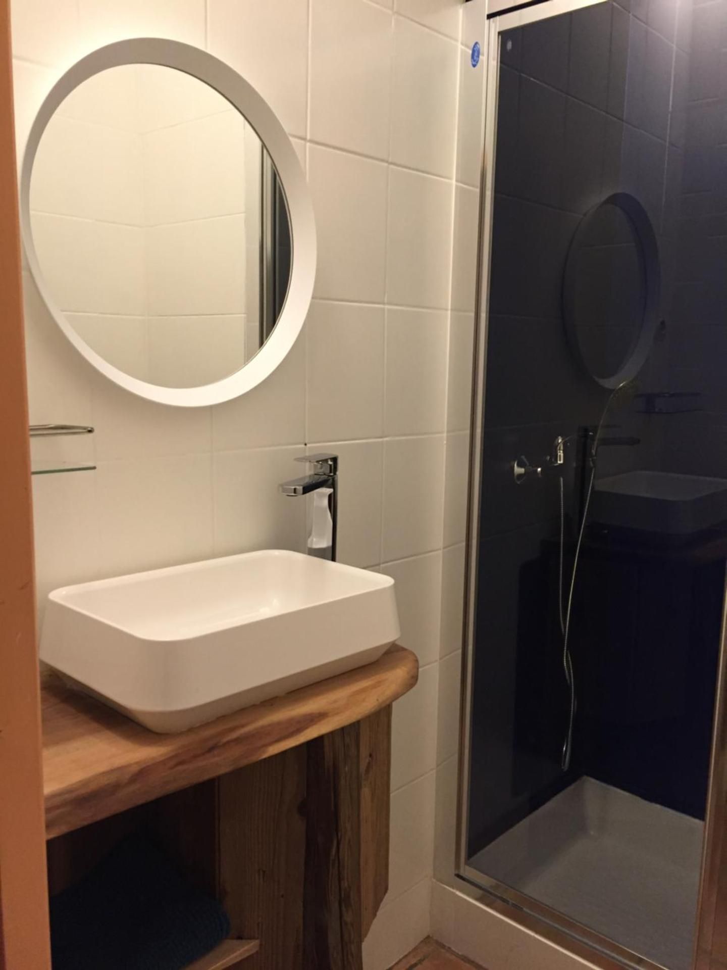 Deluxe Double Room with Shower