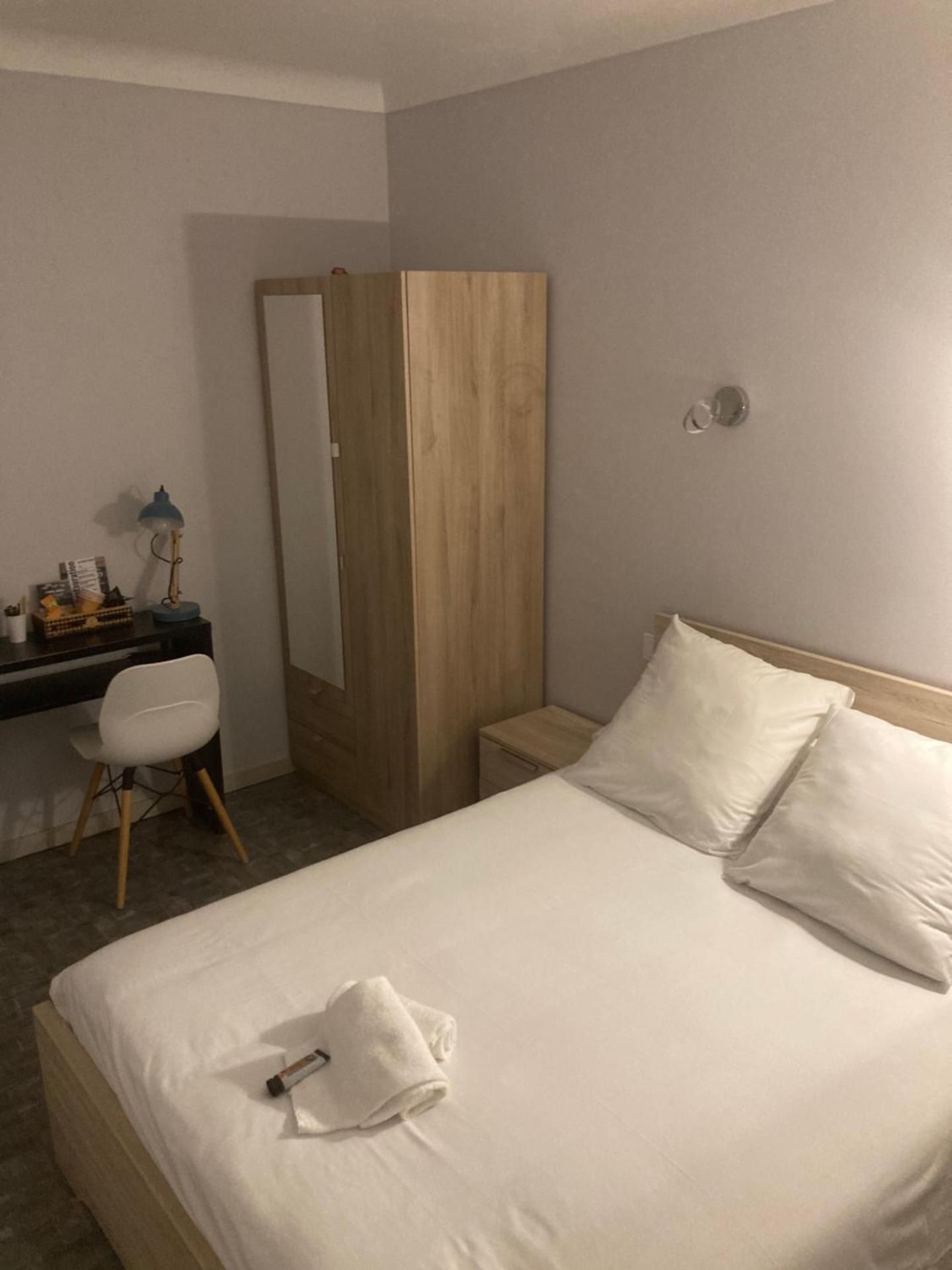 Double Room with Shared Toilet