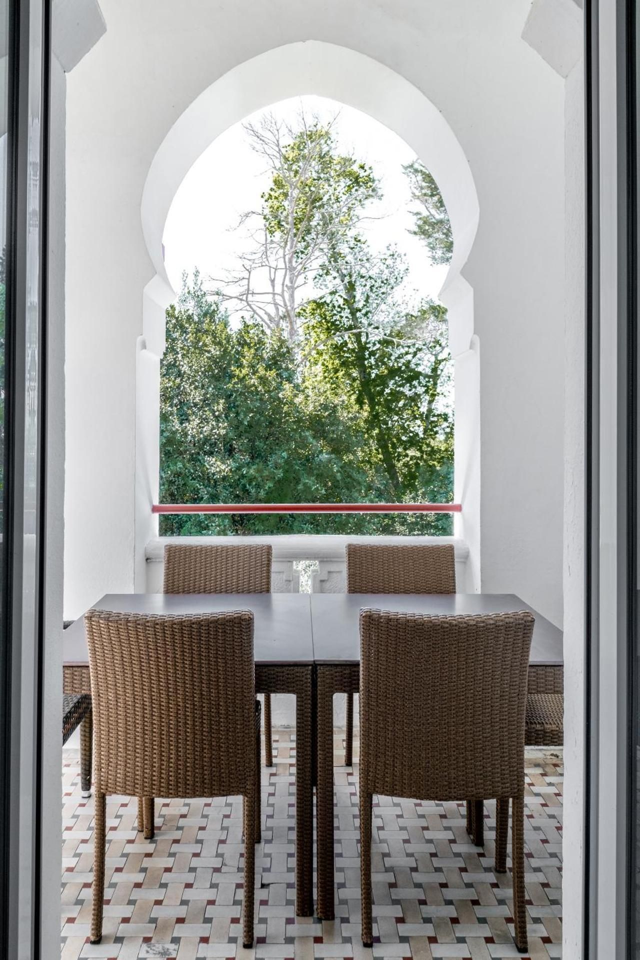 Apartment - Split Level