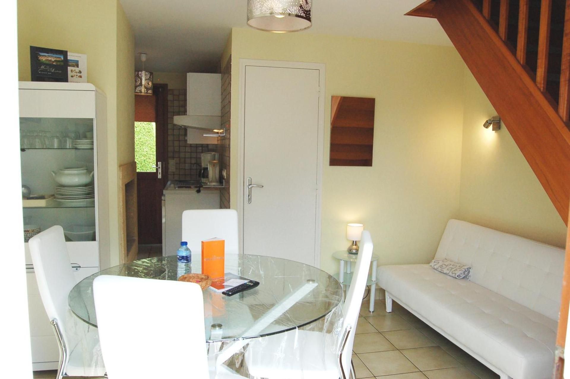 Two-Bedroom Holiday Home (1-4 Adults)