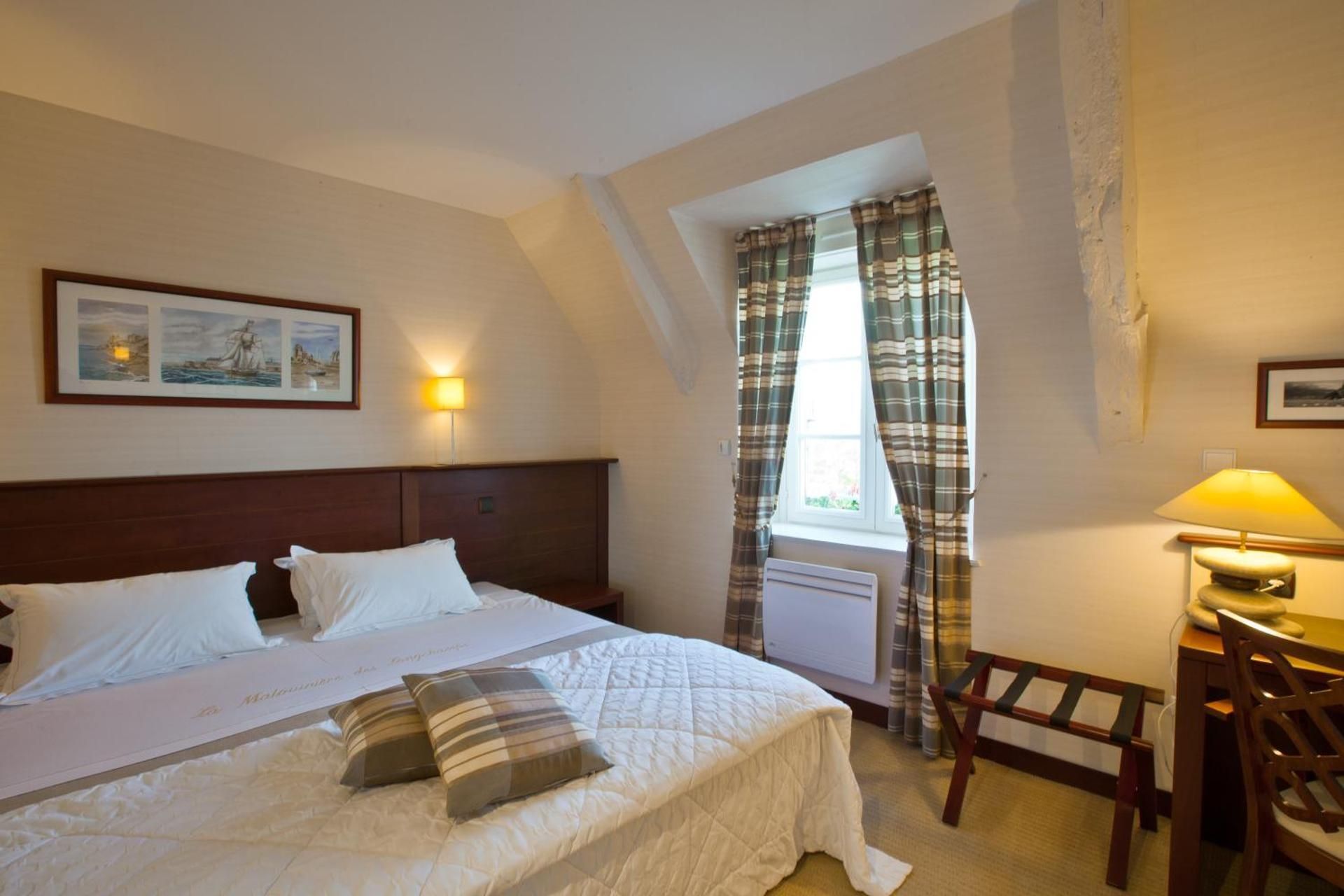 King Room with Garden View