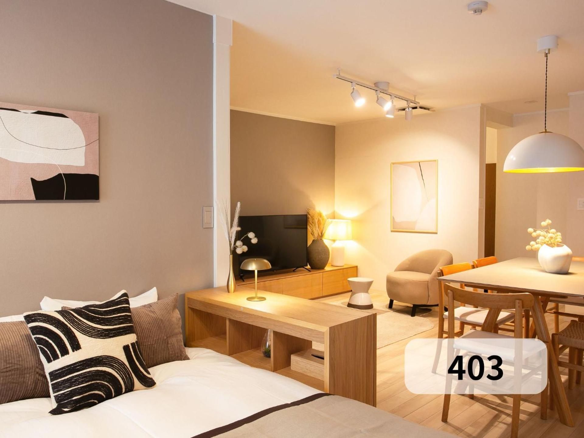 One-Bedroom Apartment
