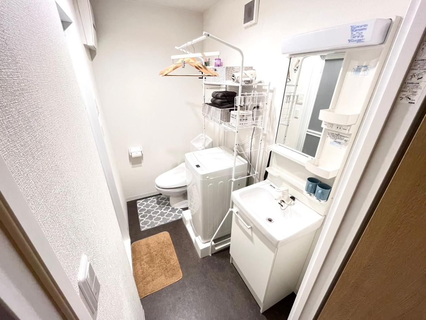 Economy Twin Room