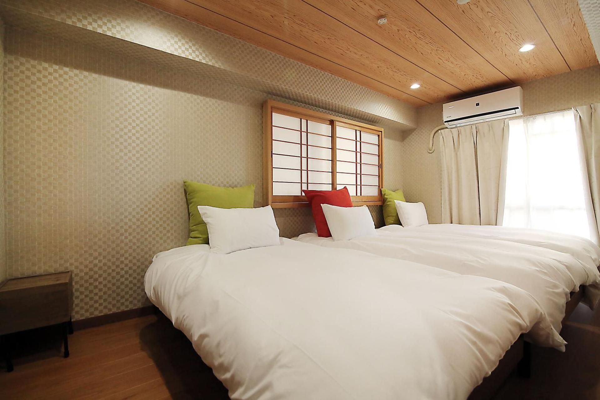 Japanese-Style Room