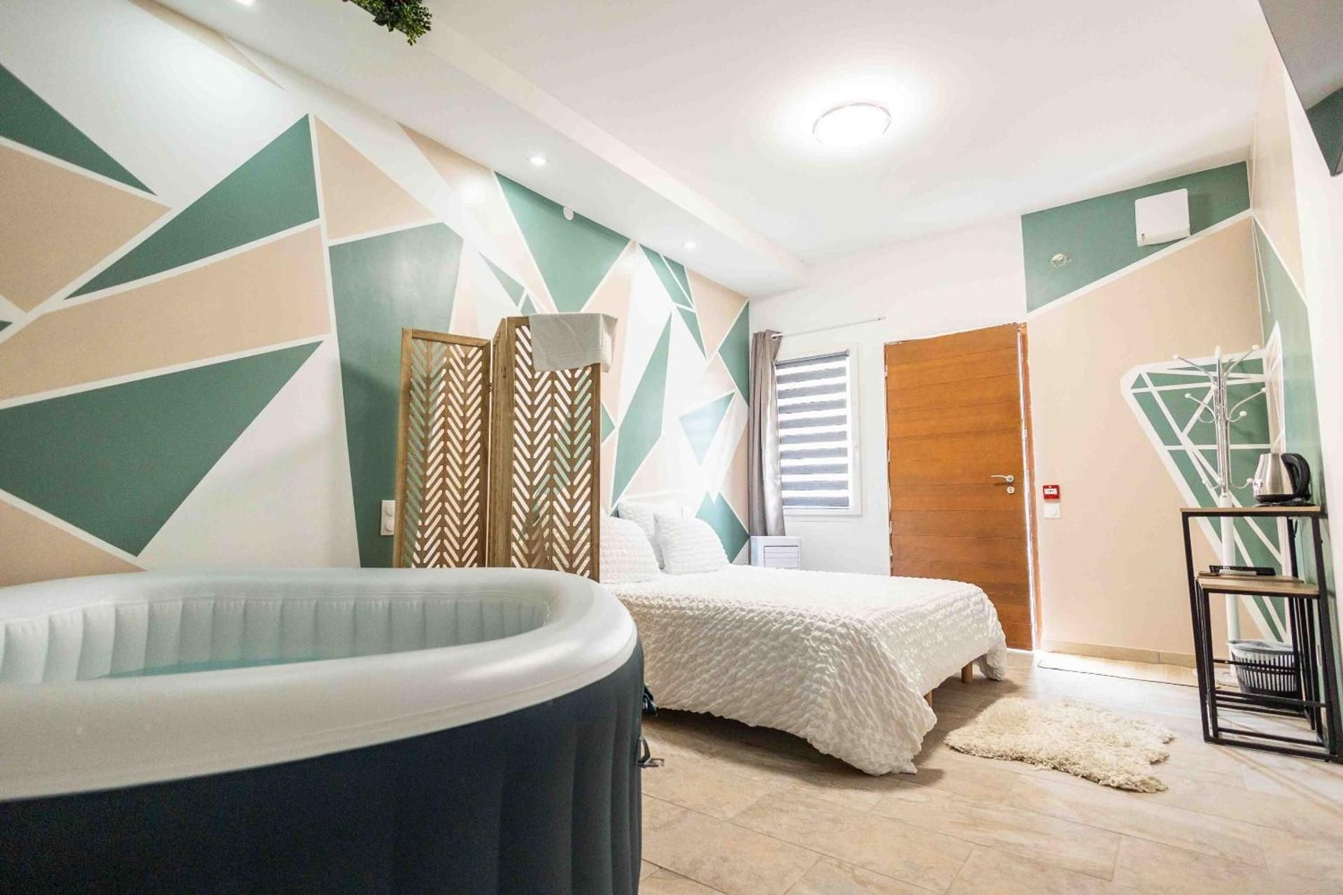 Double Room with Spa Bath