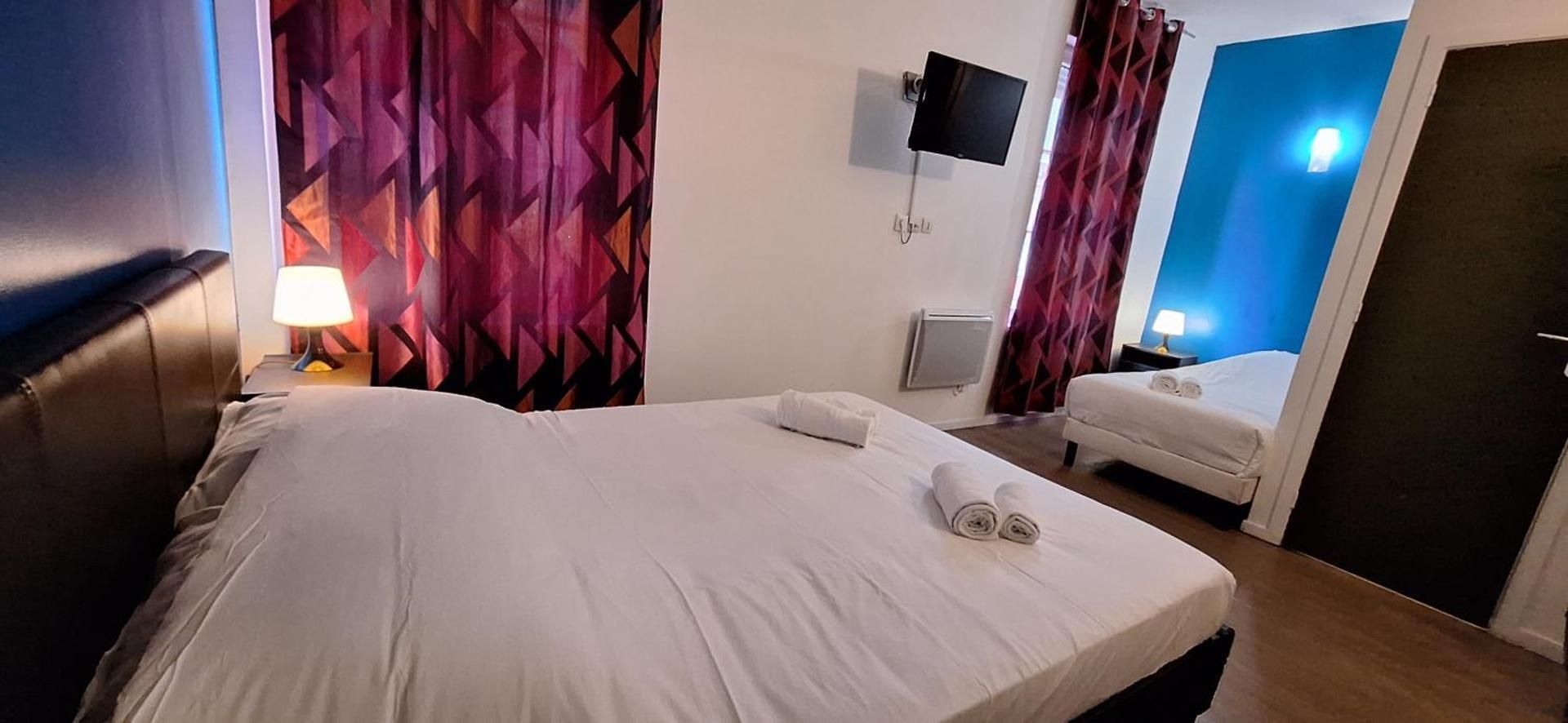 Triple Room with Private Bathroom