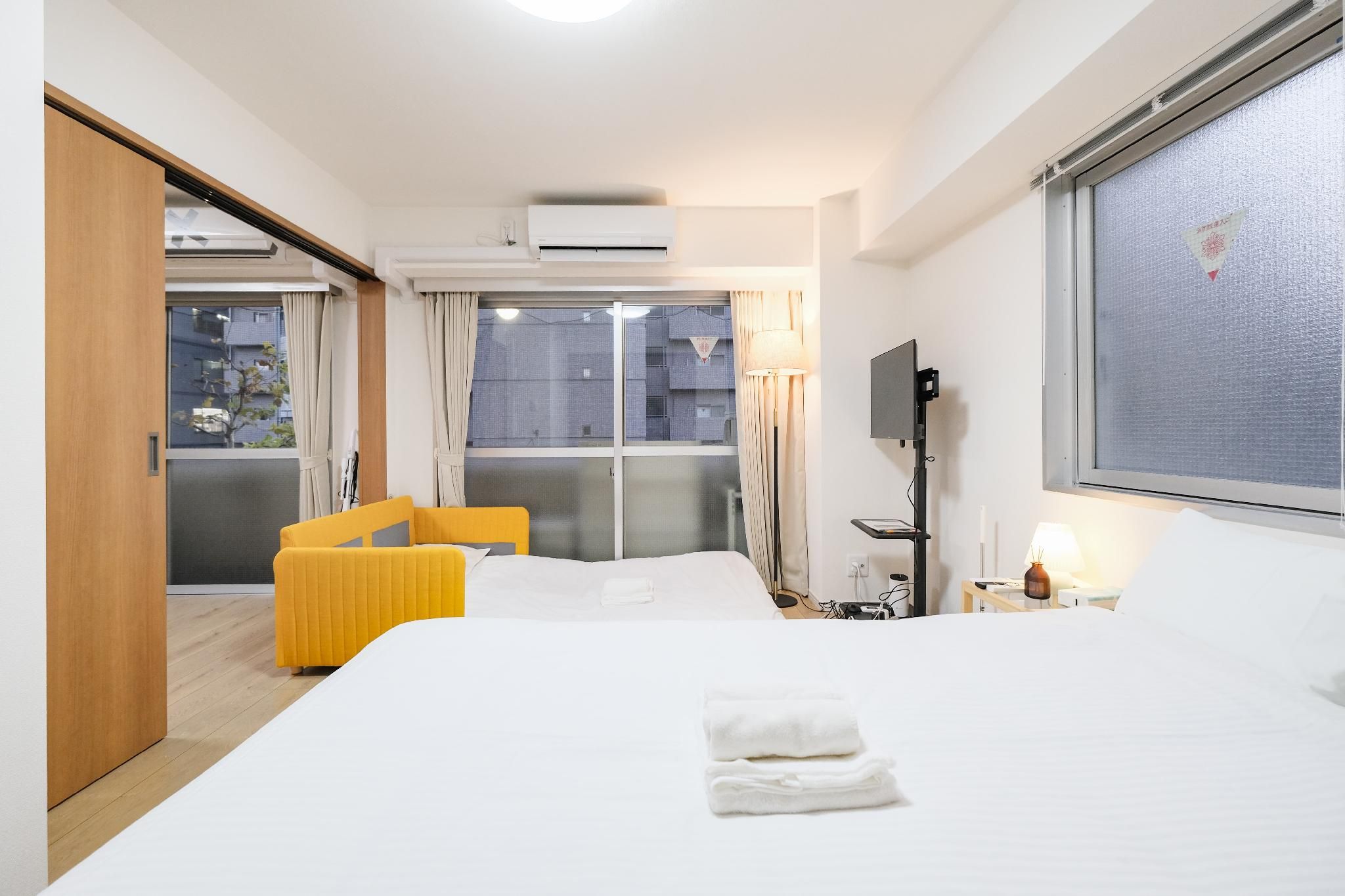 One Bedroom Queen Suite