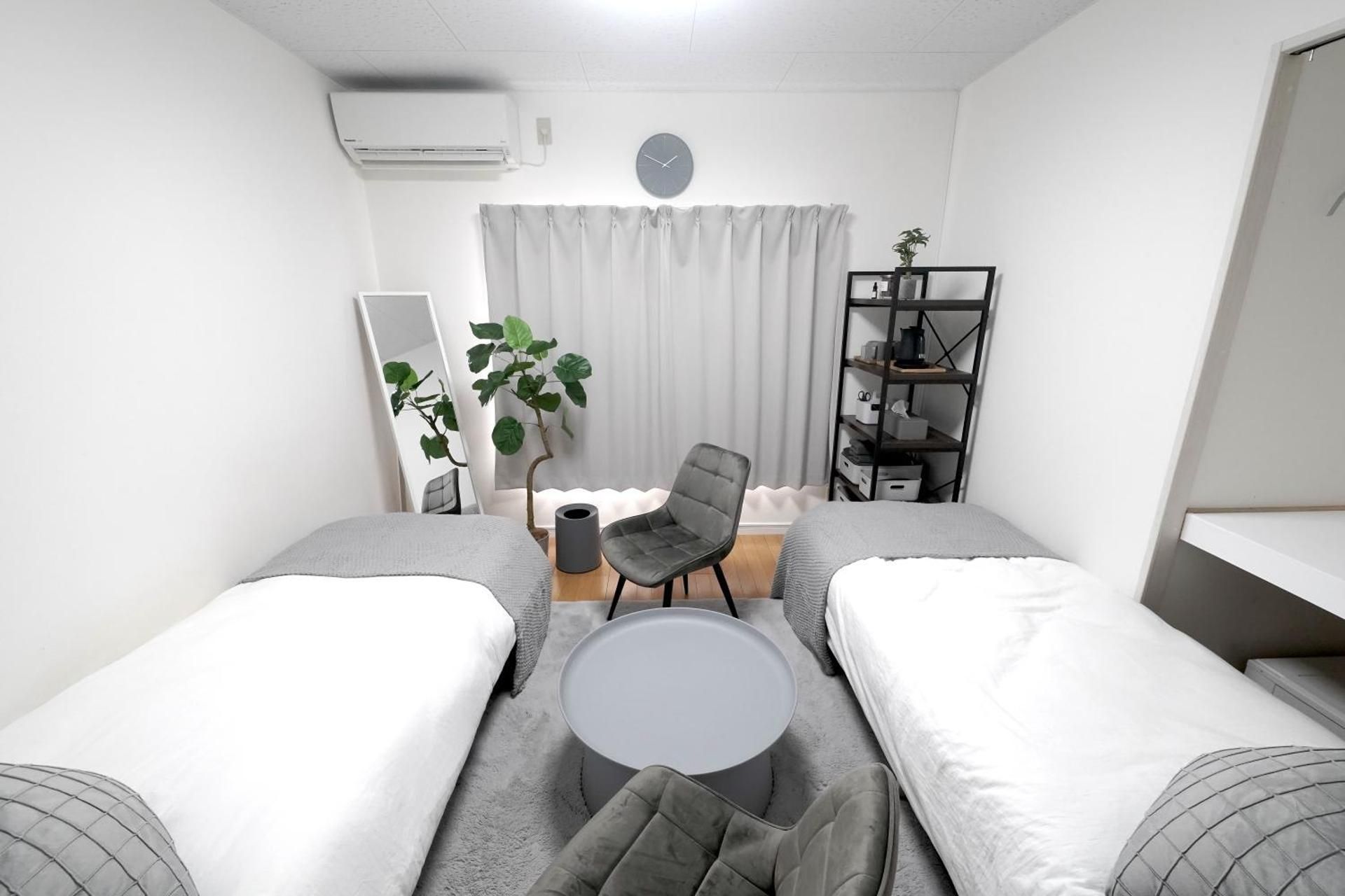 Small Twin Room