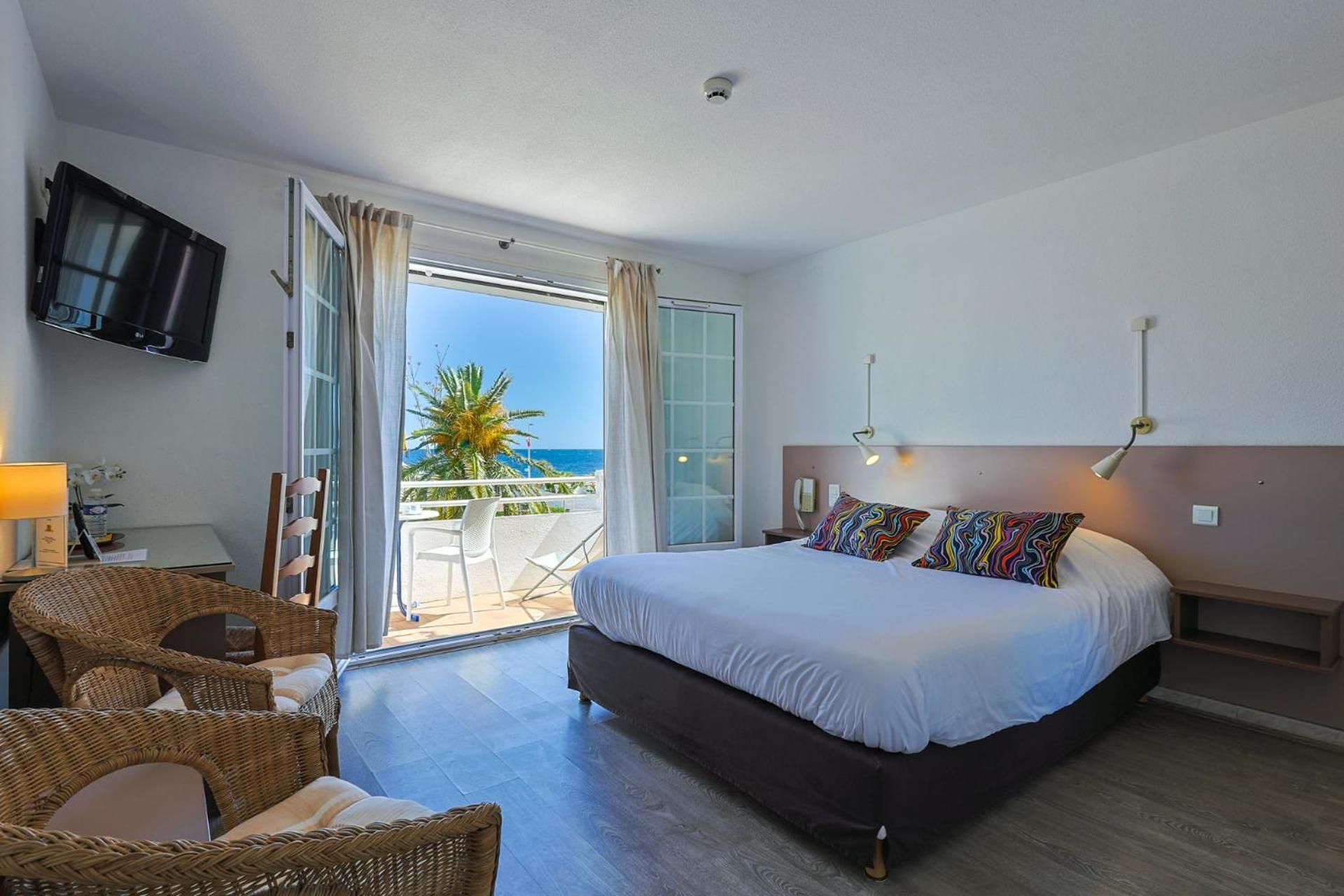 Superior Double Room with Sea View