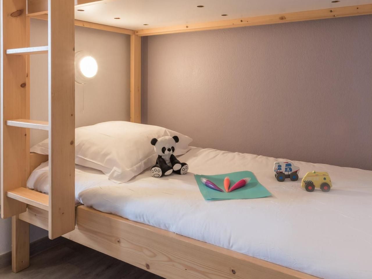 Studio with Sleeping Alcove and Balcony (4 Adults)