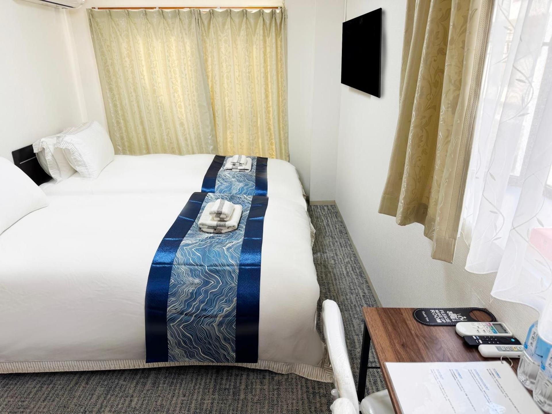 Twin Room with Balcony