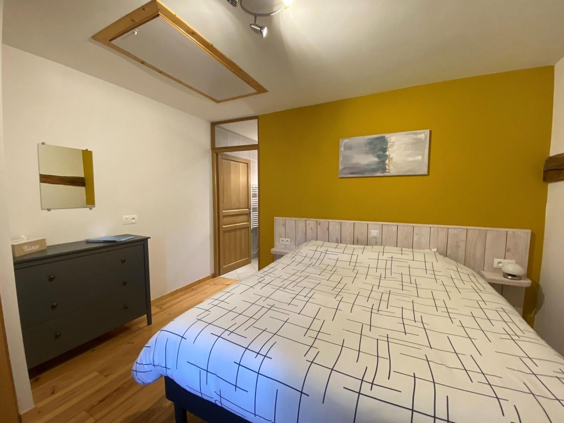 Double or Twin Room with Private Bathroom