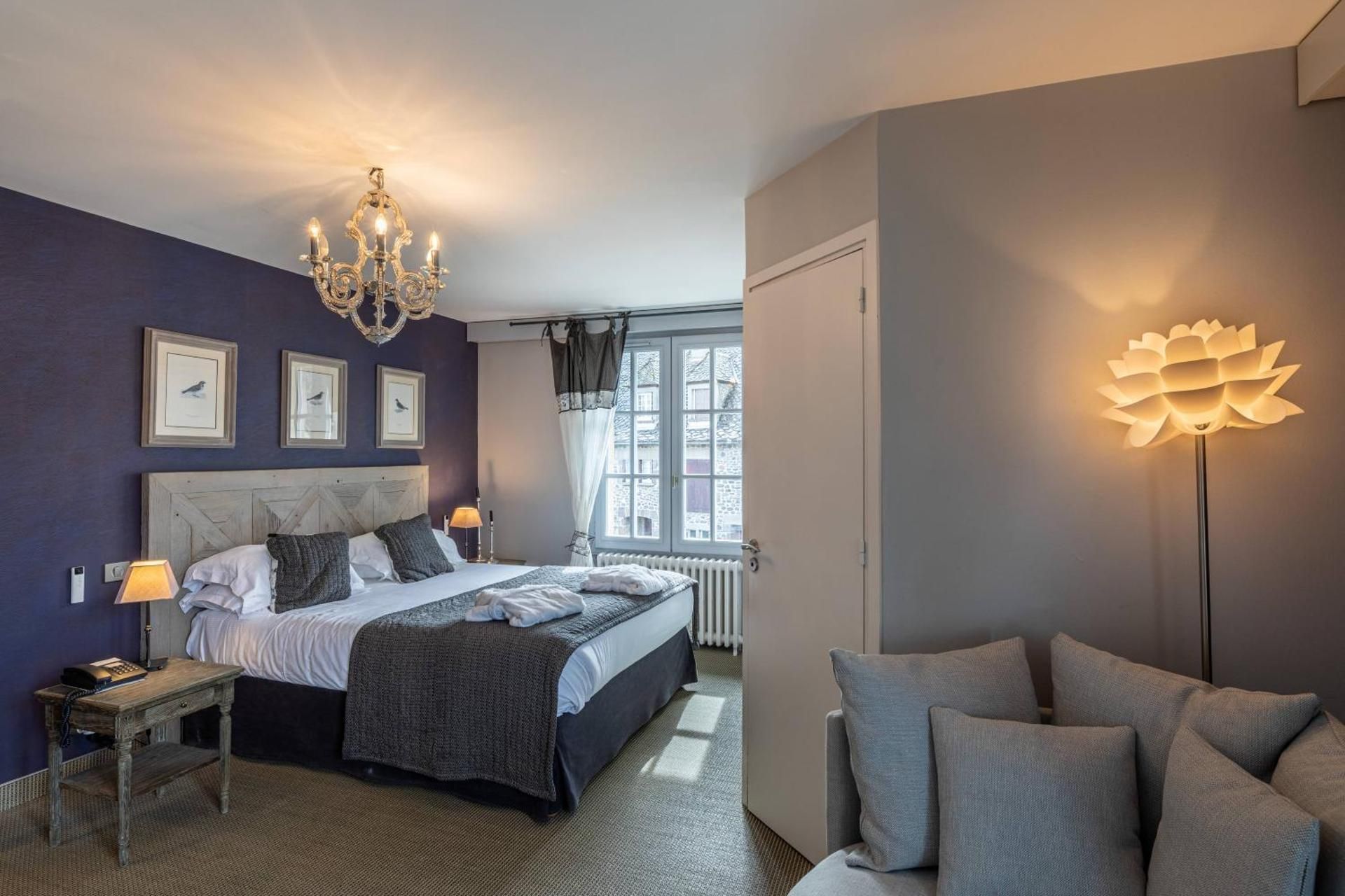 Mini Suite