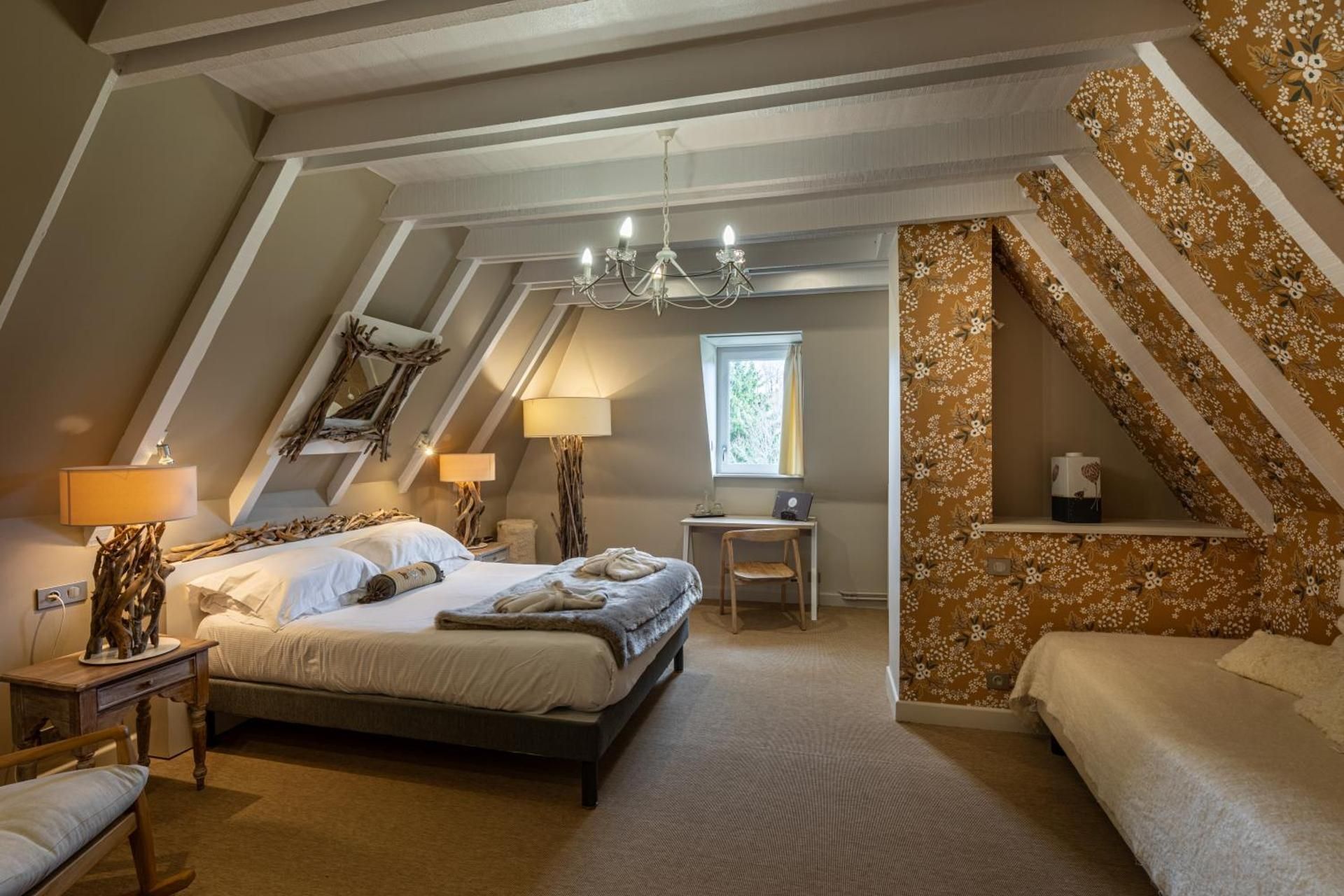 Deluxe Junior Suite