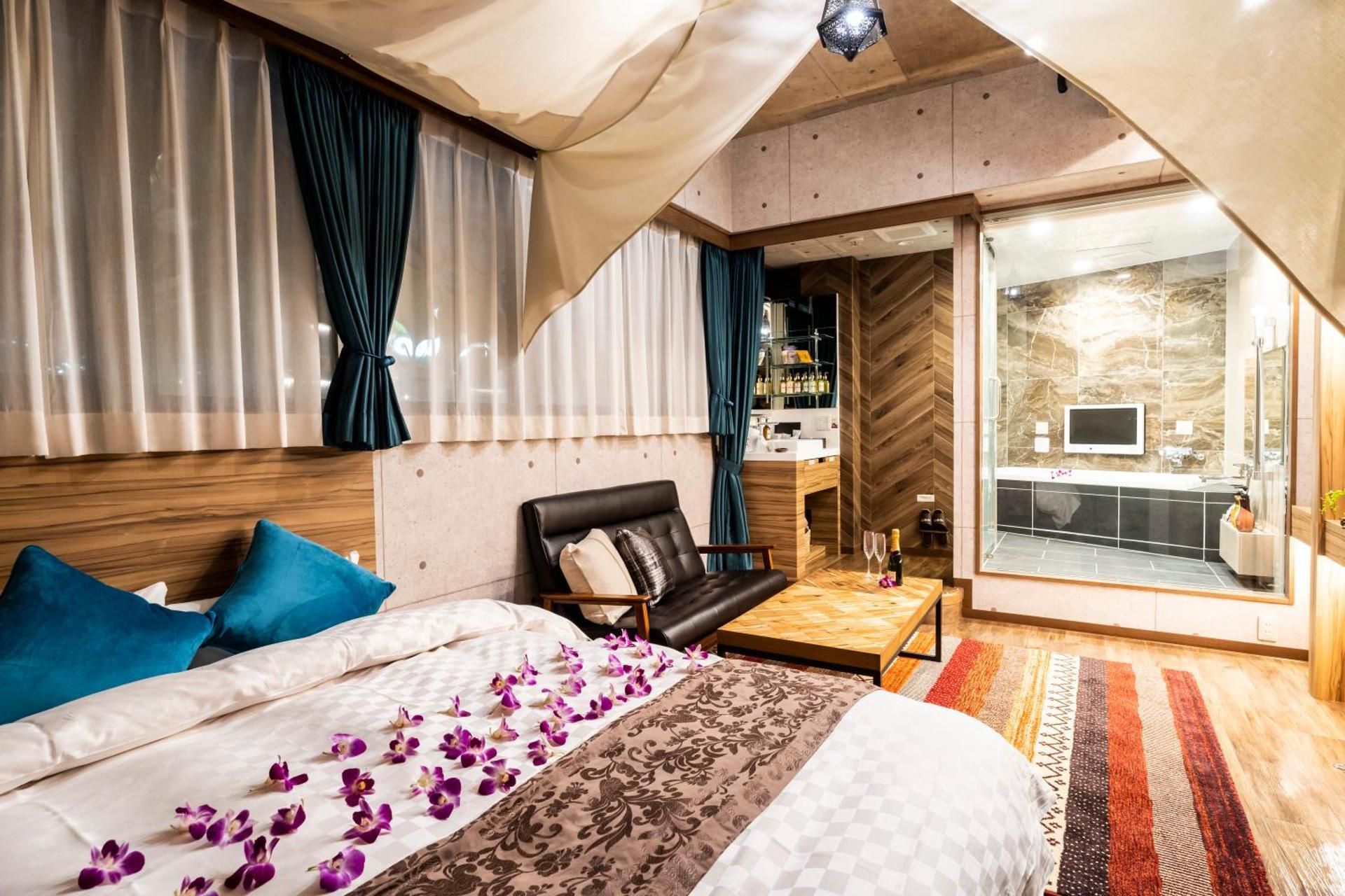Queen Room