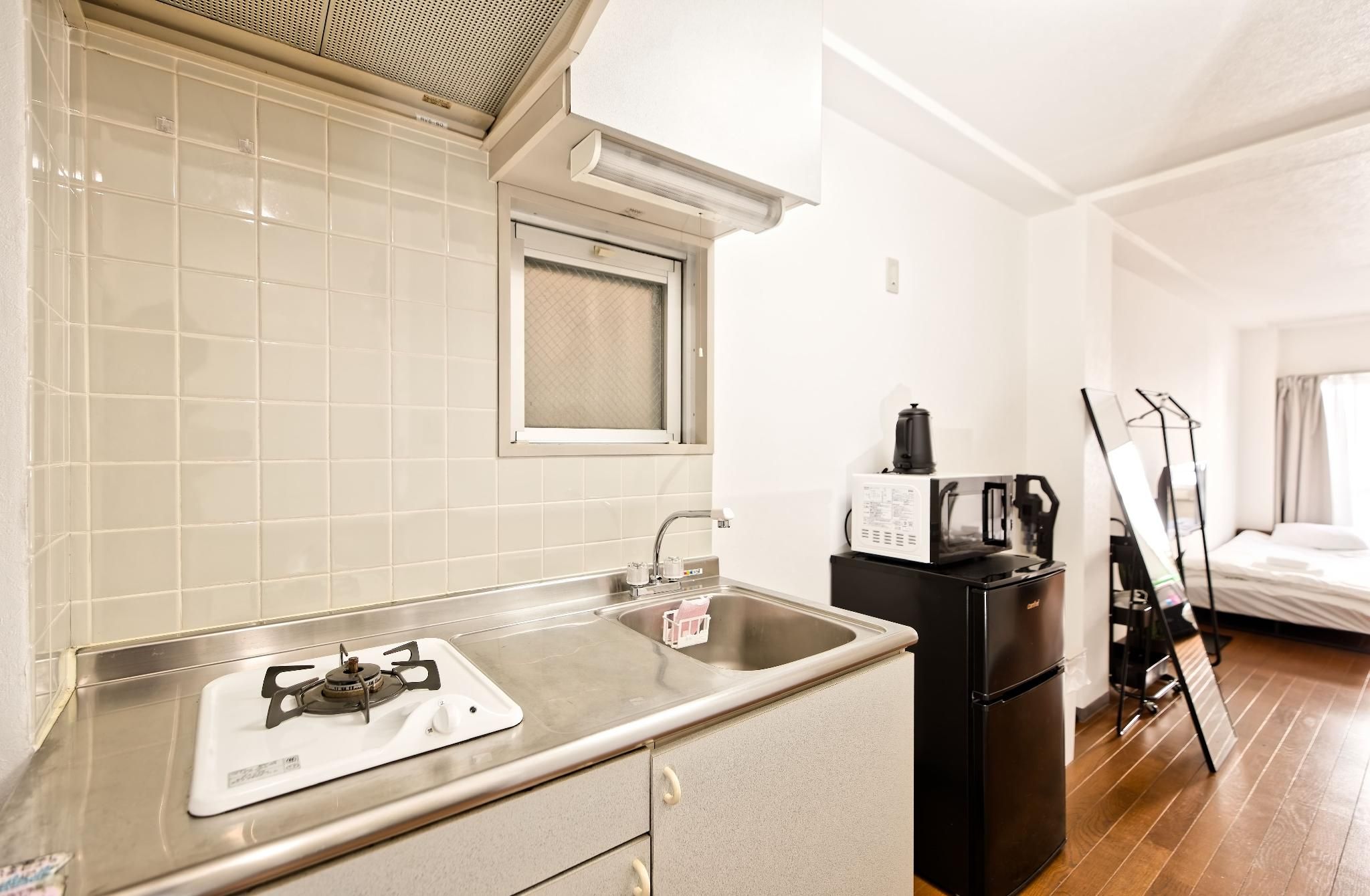 One Bedroom Queen Suite