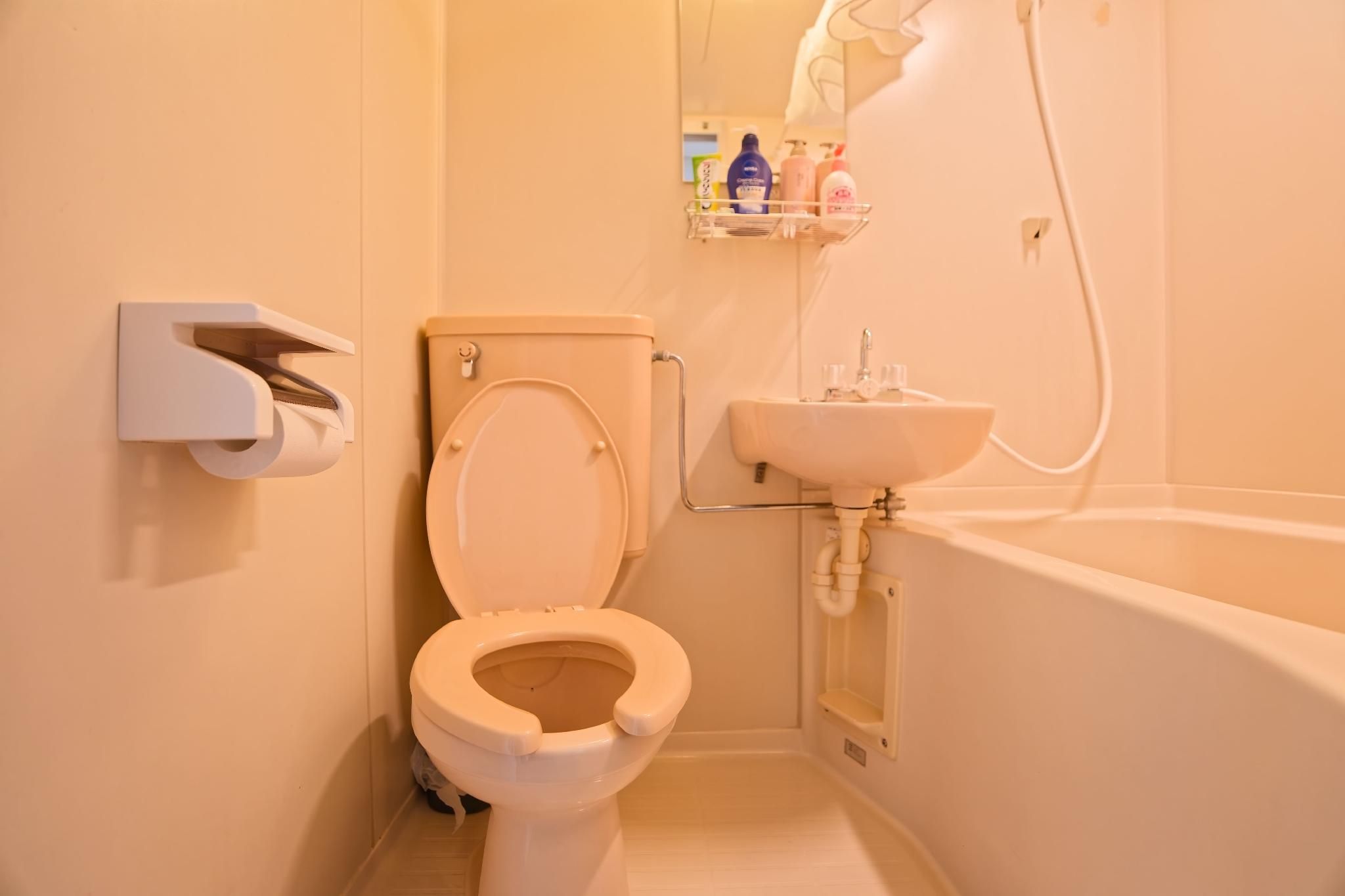 Double Room with Private Bathroom and Kitchenette