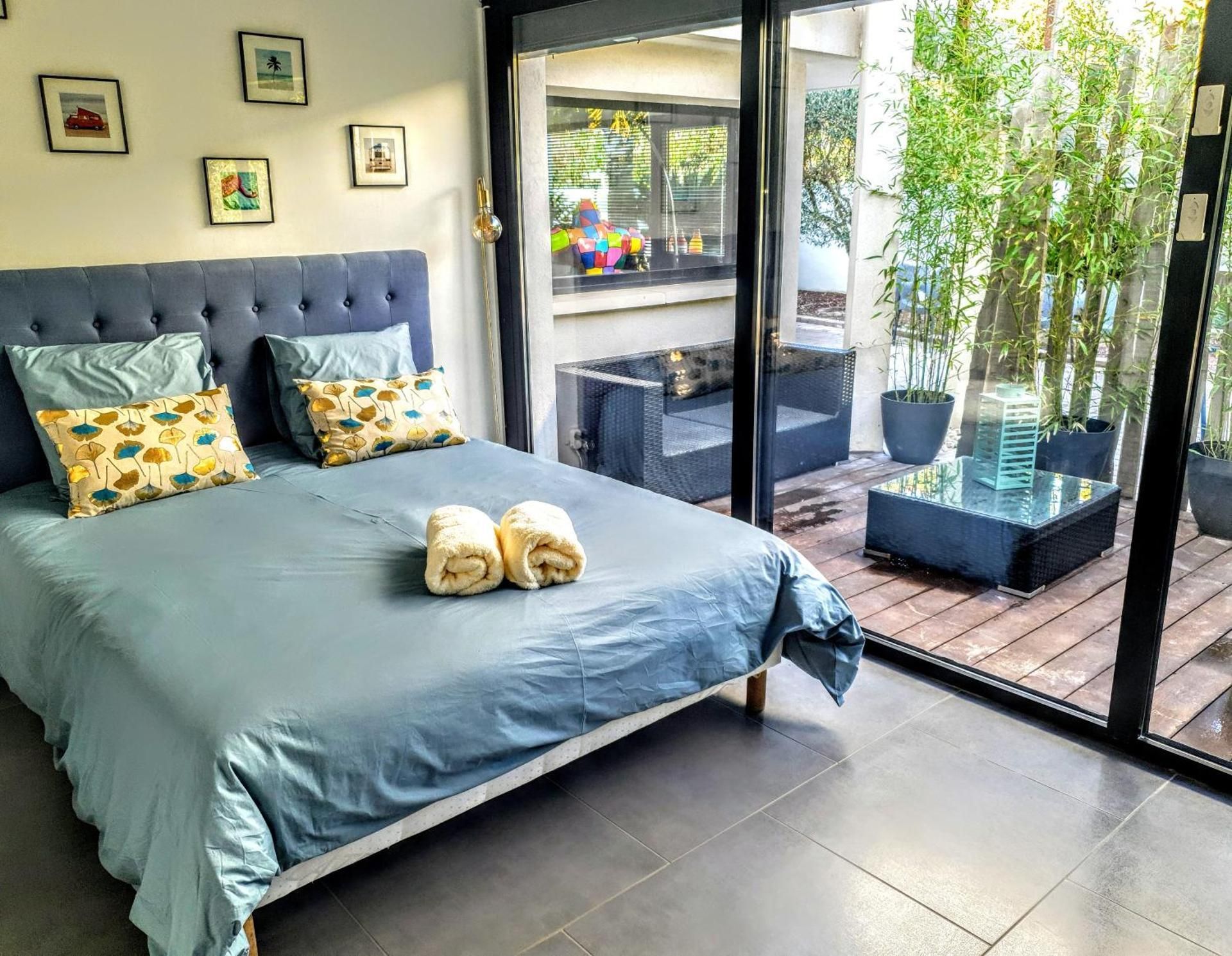 Double Room with Private Bathroom