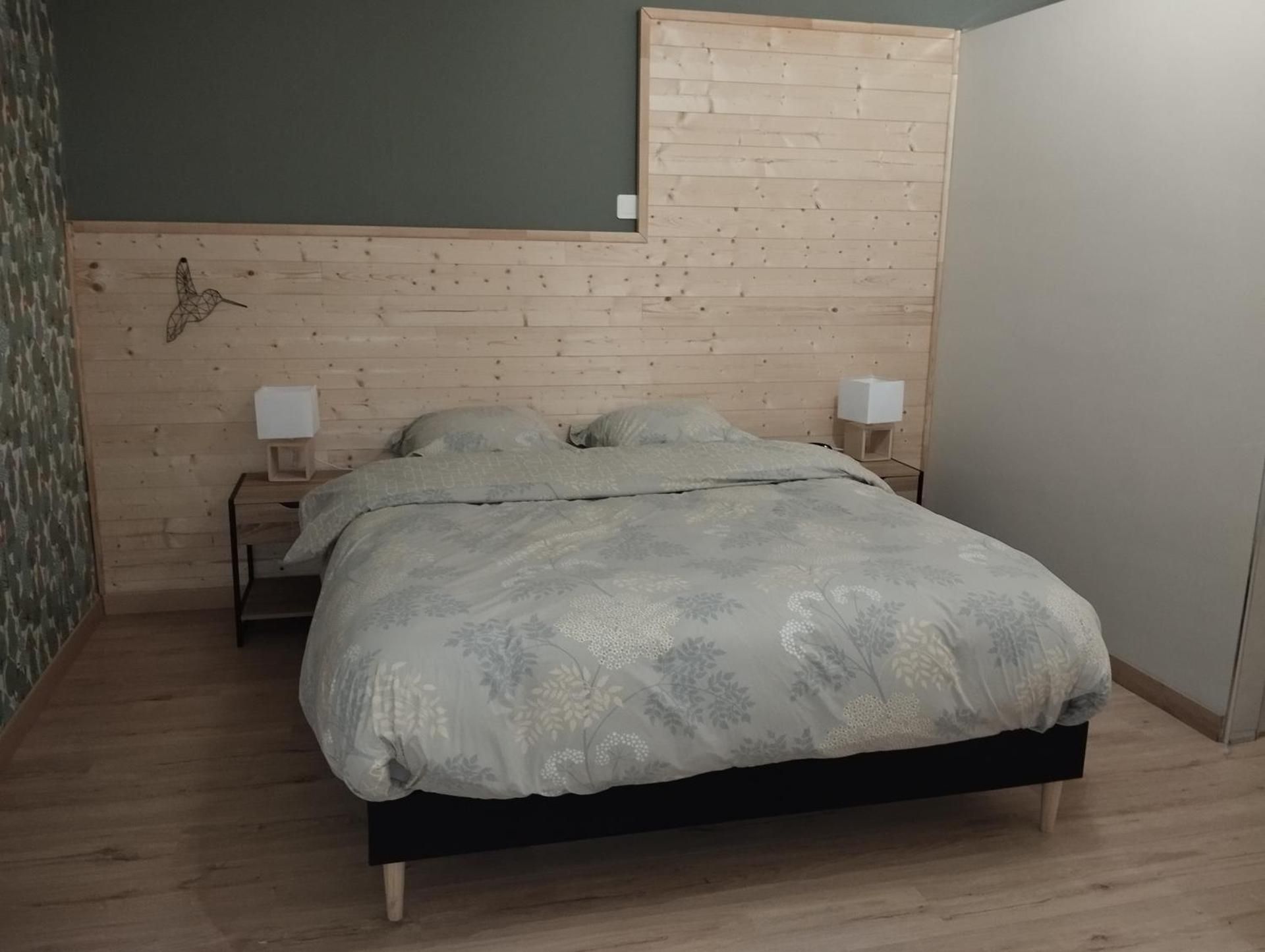 Alternative hotel
