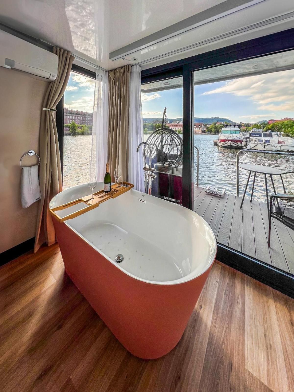 Suite with Spa Bath, without Sauna