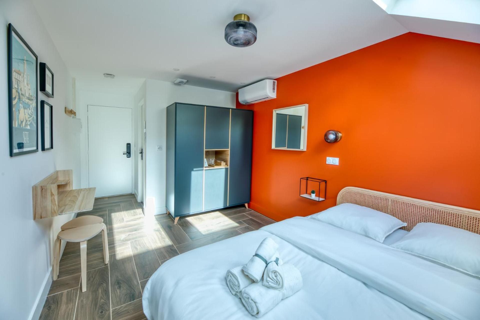 Five to Sete Deluxe Double Room