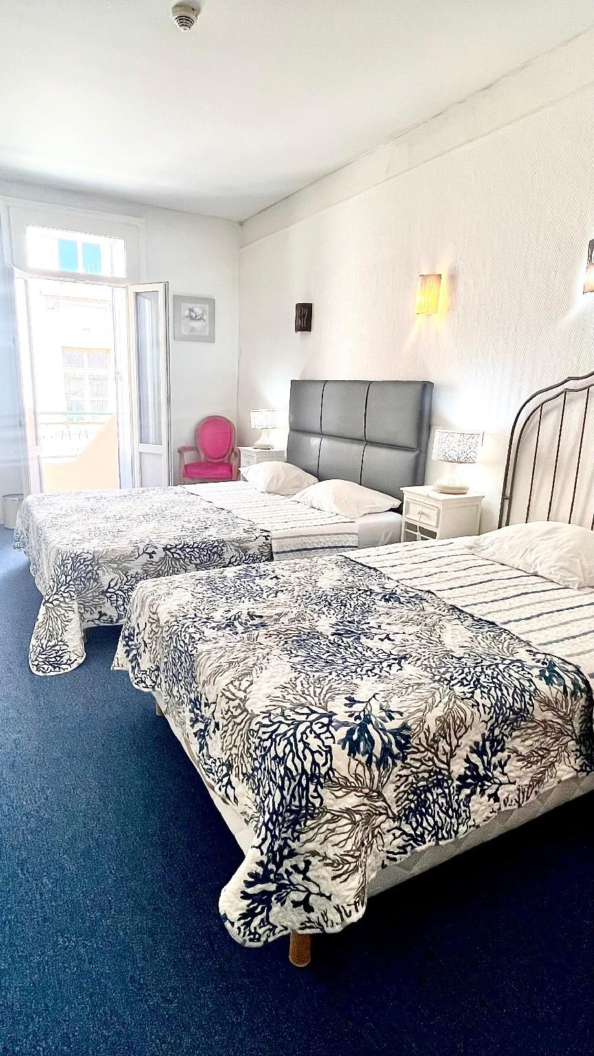 Hôtel Le National Classic Double or Twin 2